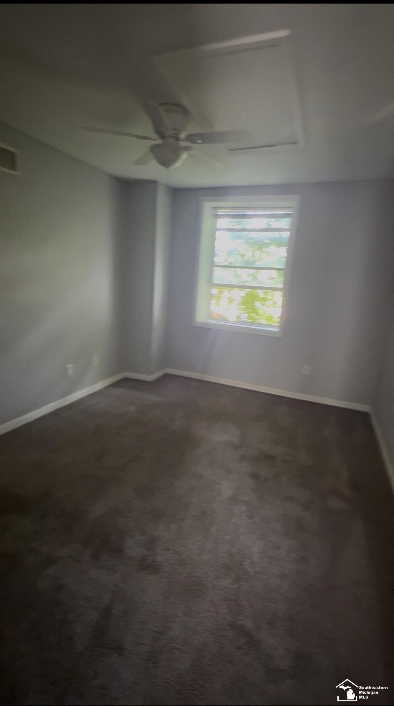 106 N Talbot Street Property Photo 3