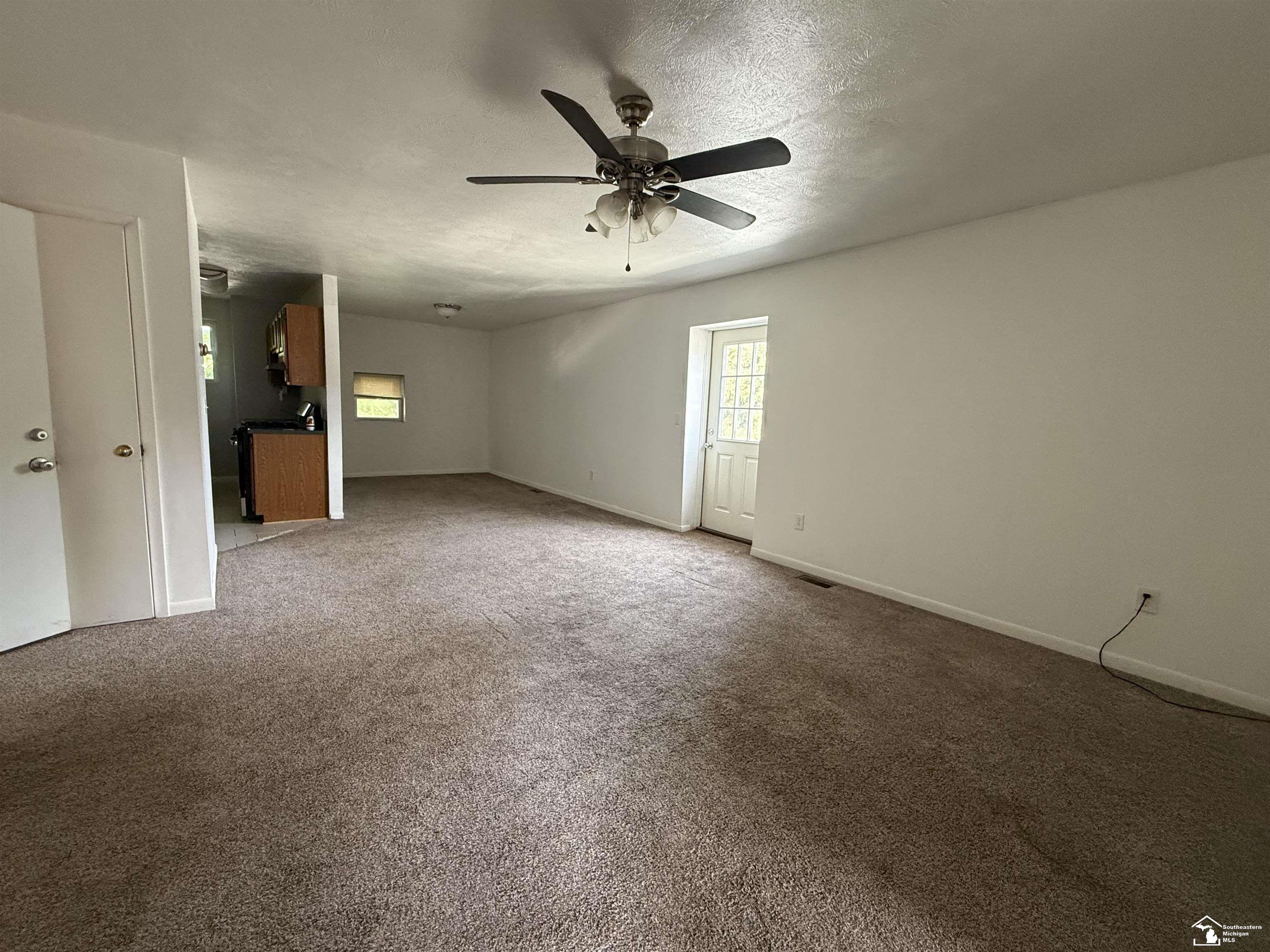 106 N Talbot Street Property Photo 7