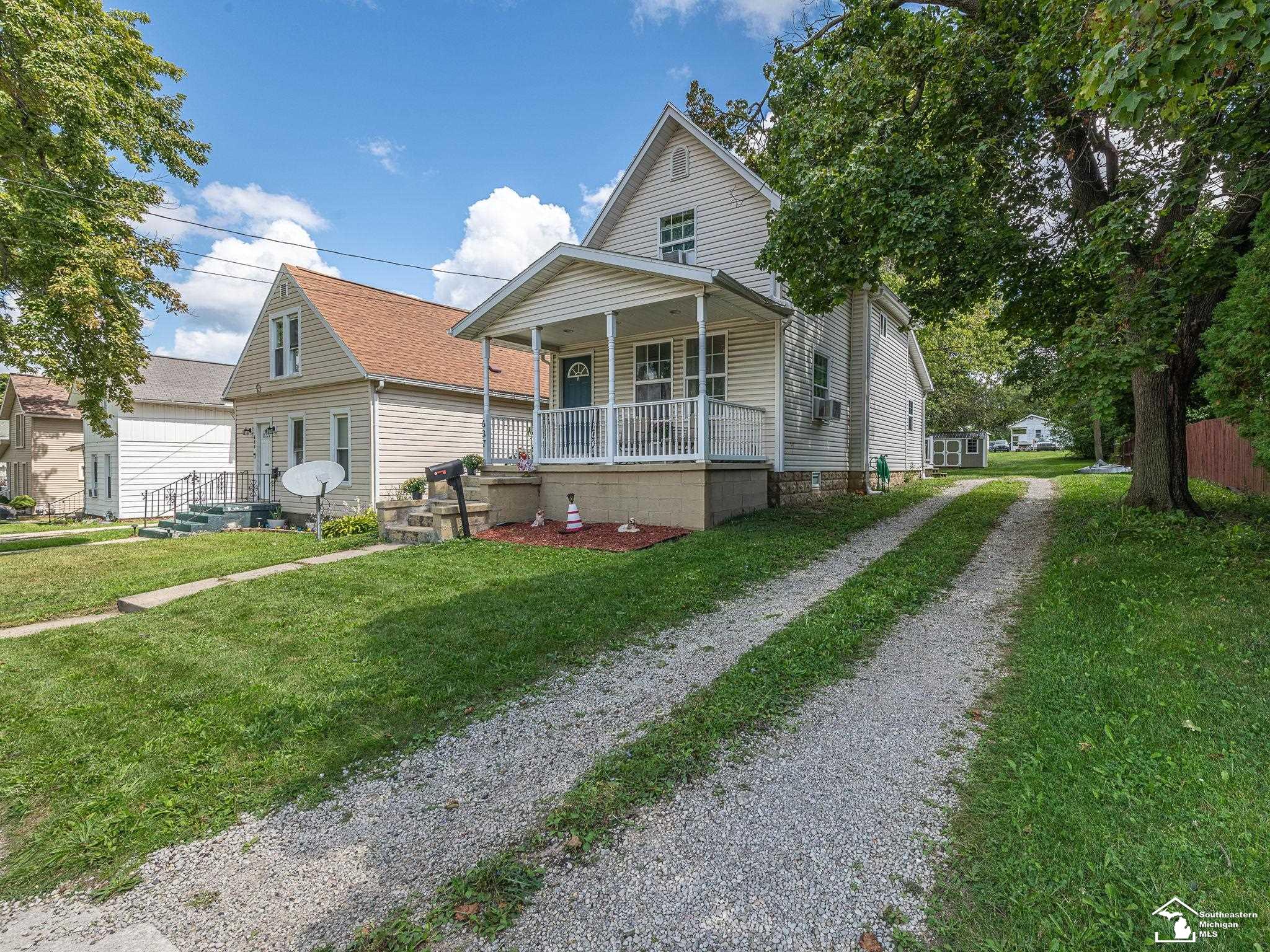 637 S Winter Street Property Photo 1