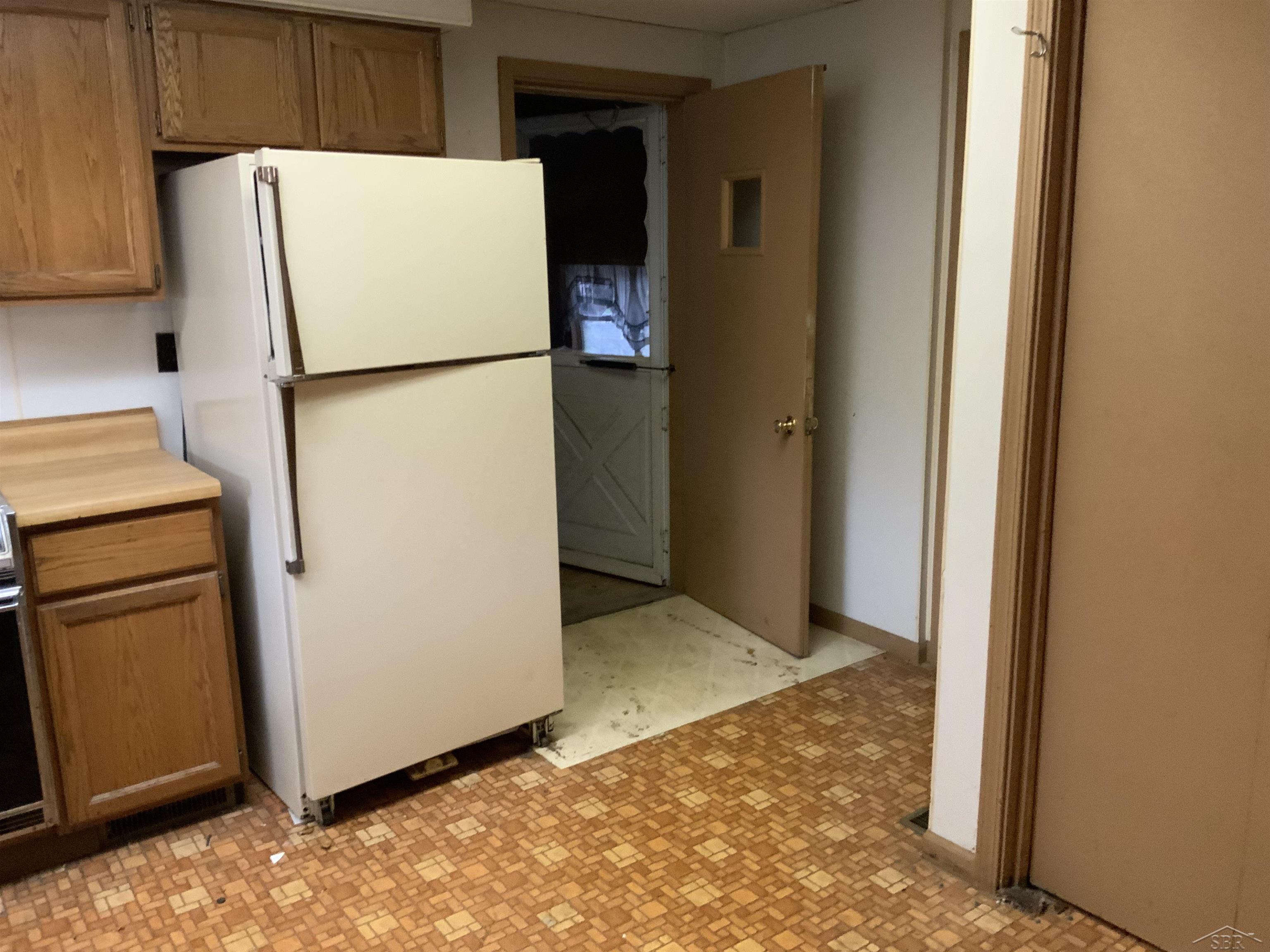11620 Maple Road Property Photo 9