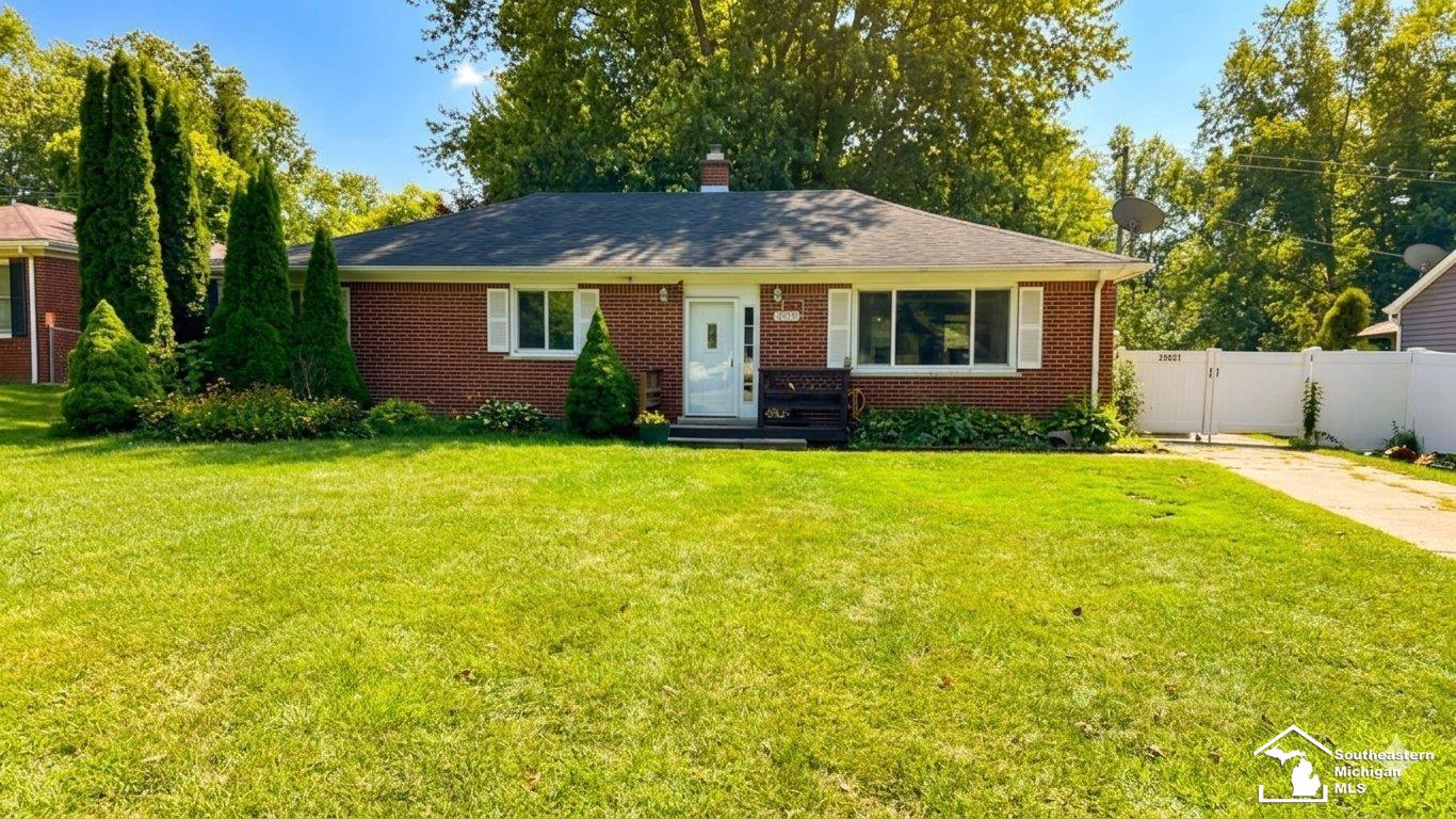 29521 West Road Property Photo 1