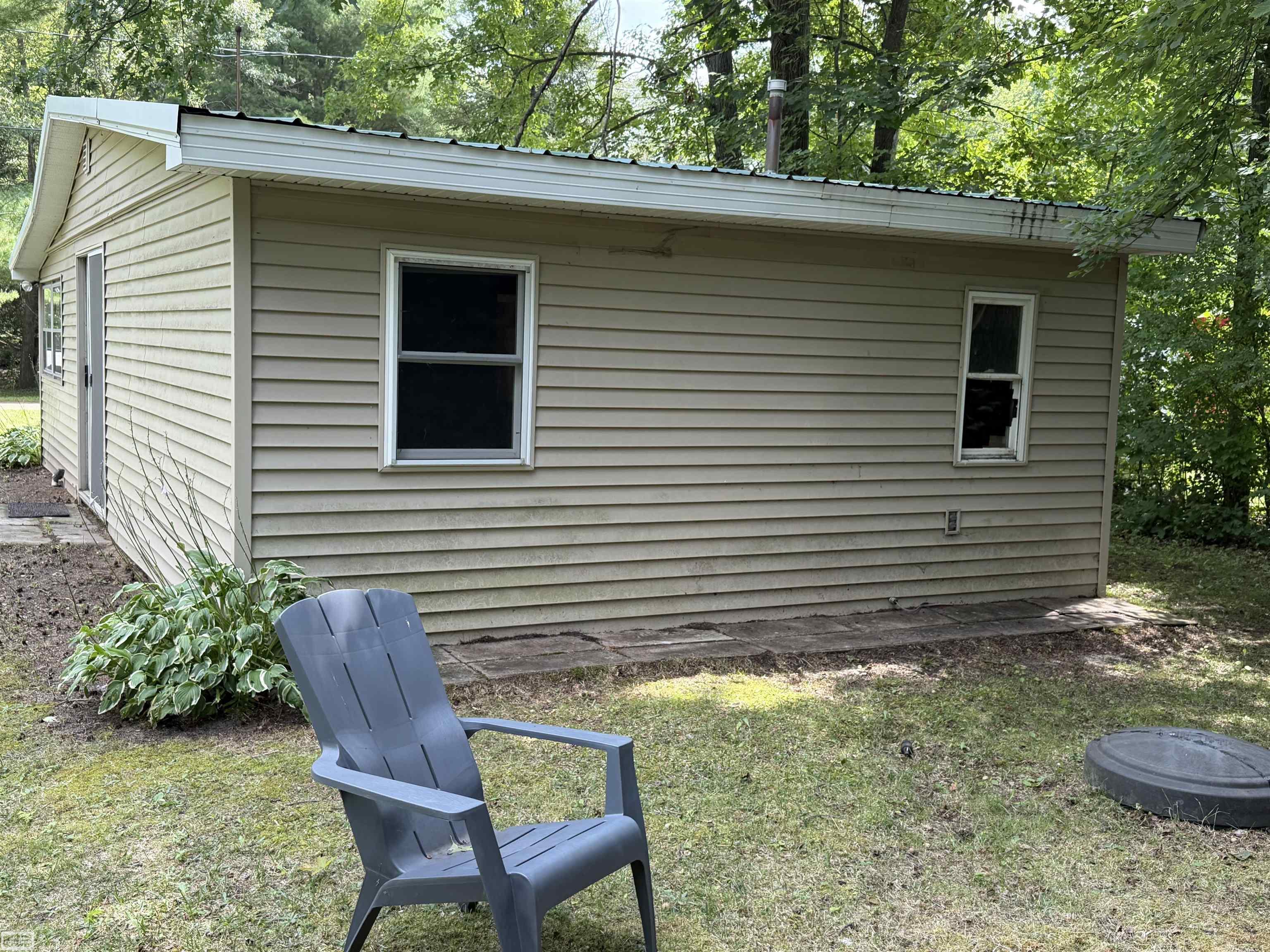 4875 Highland Court Property Photo 10