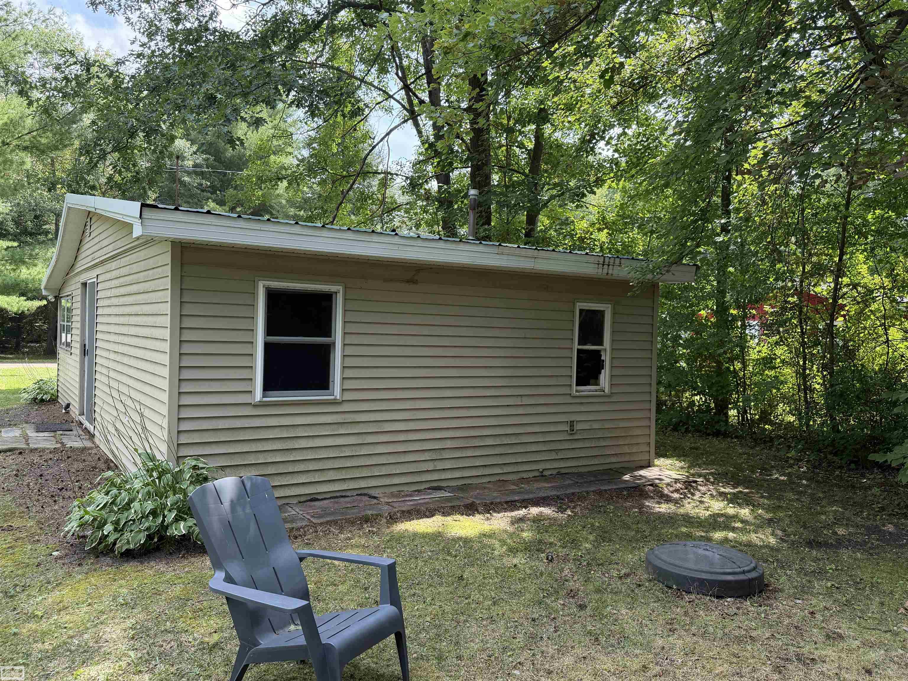 4875 Highland Court Property Photo 11