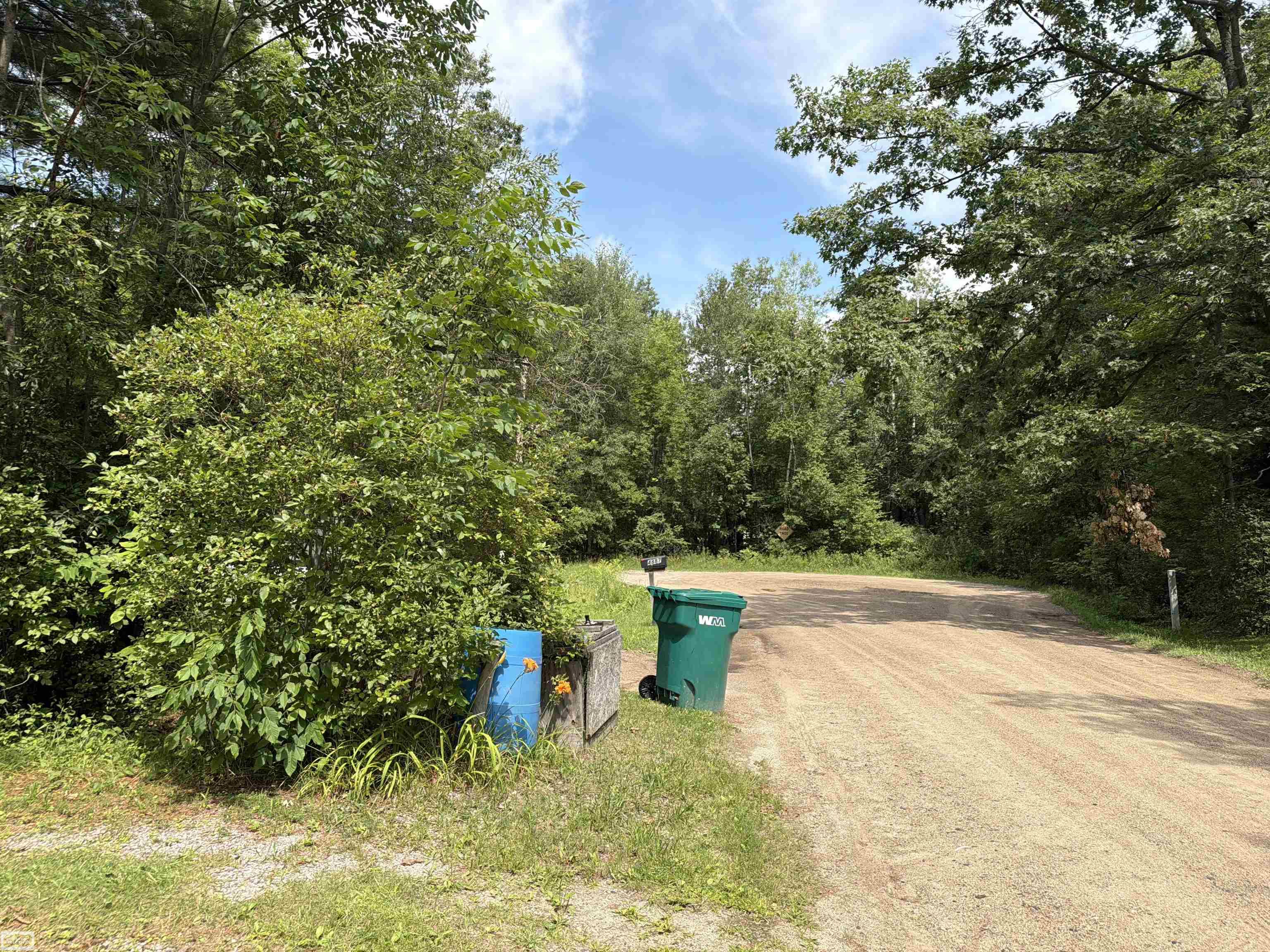 4875 Highland Court Property Photo 14