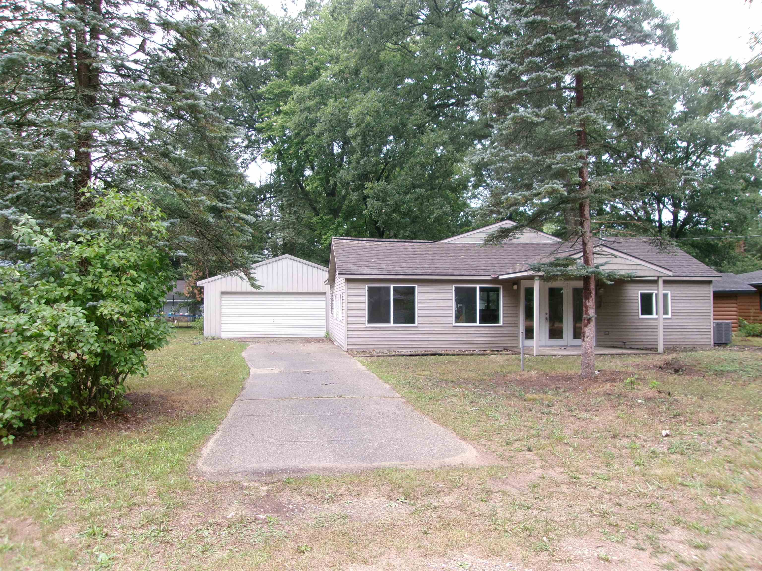 311 Hunter Drive Property Photo 1
