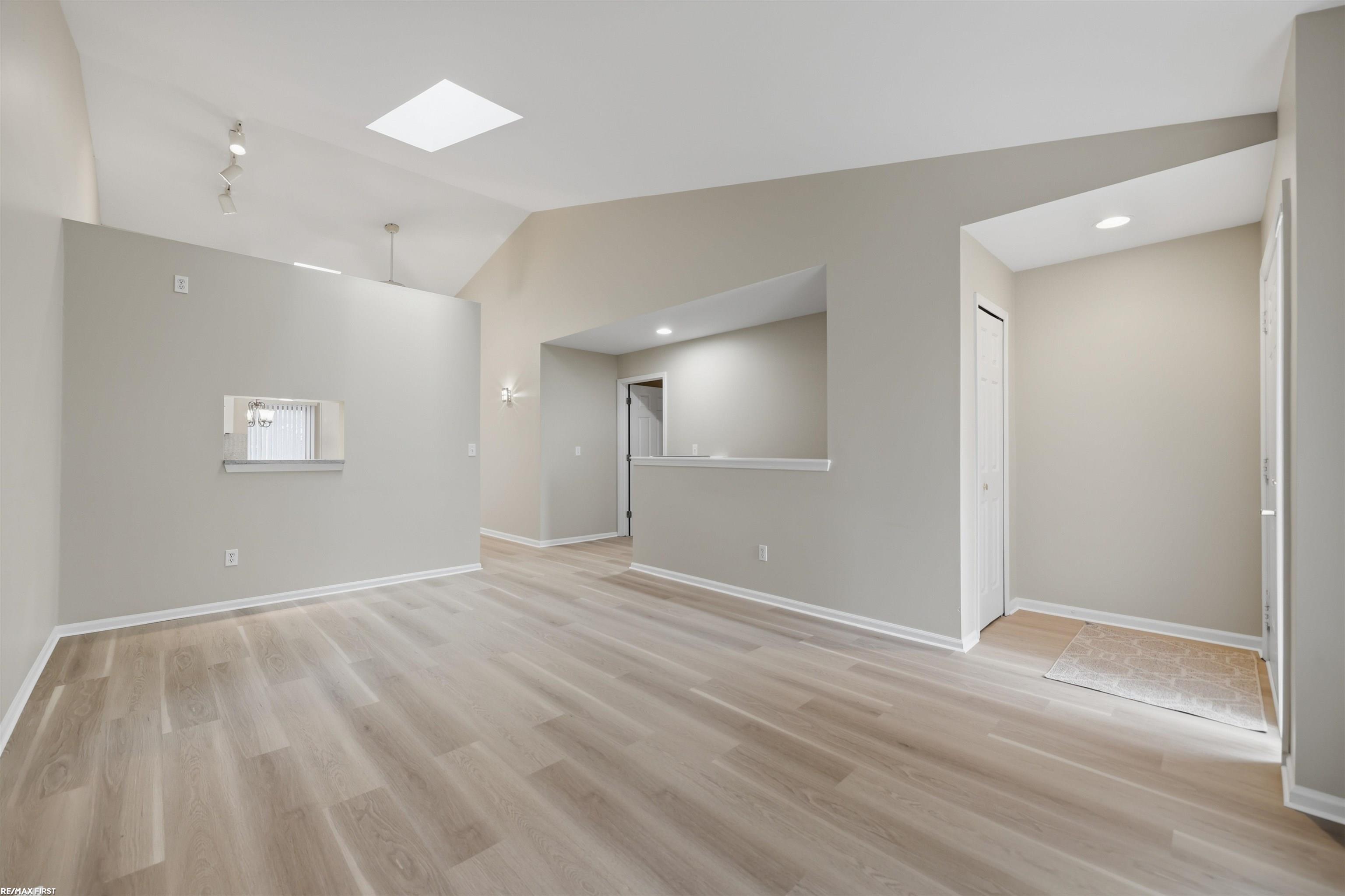 46201 Bentley Circle Property Photo 7