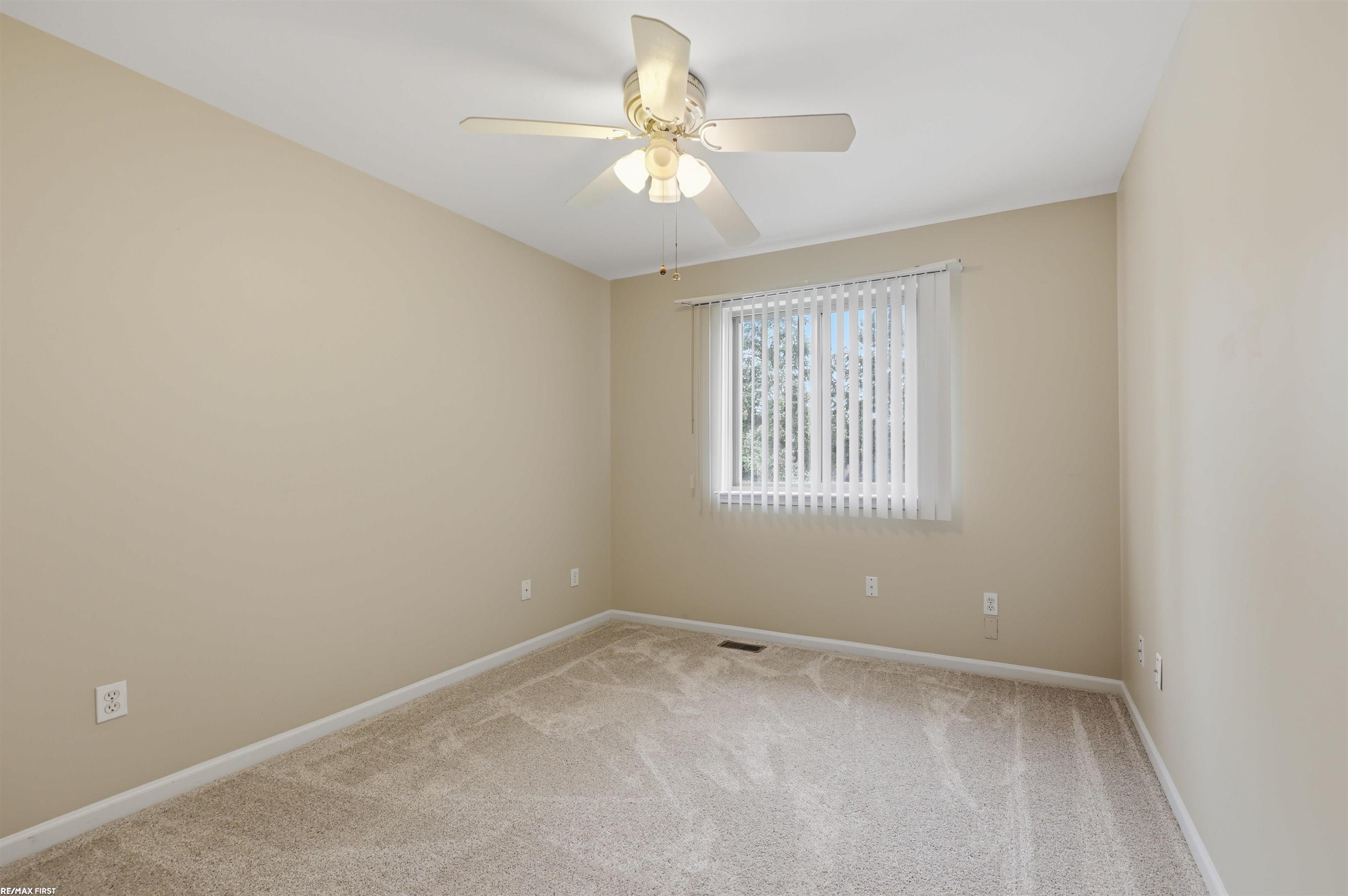 46201 Bentley Circle Property Photo 18