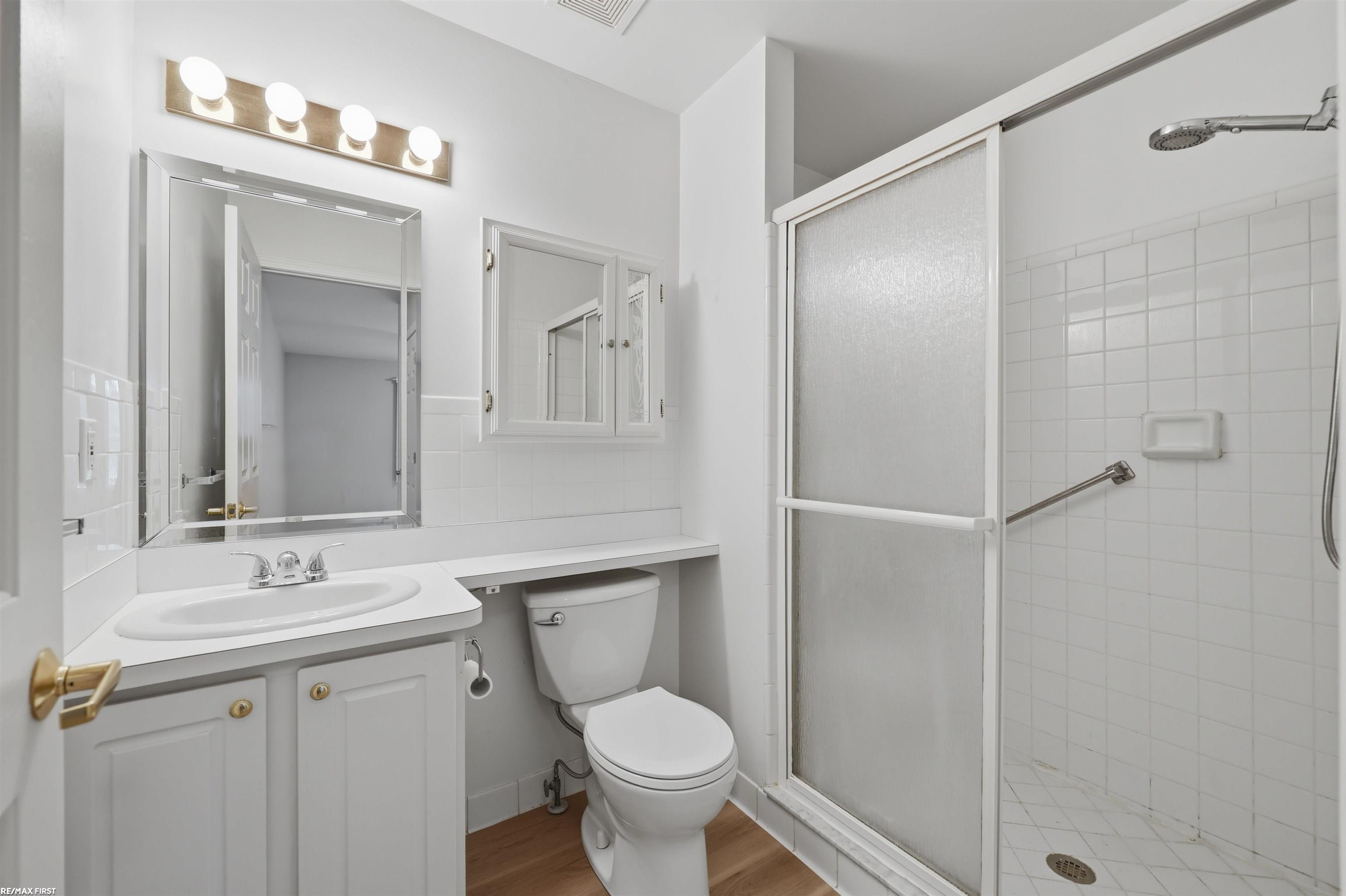 46201 Bentley Circle Property Photo 21