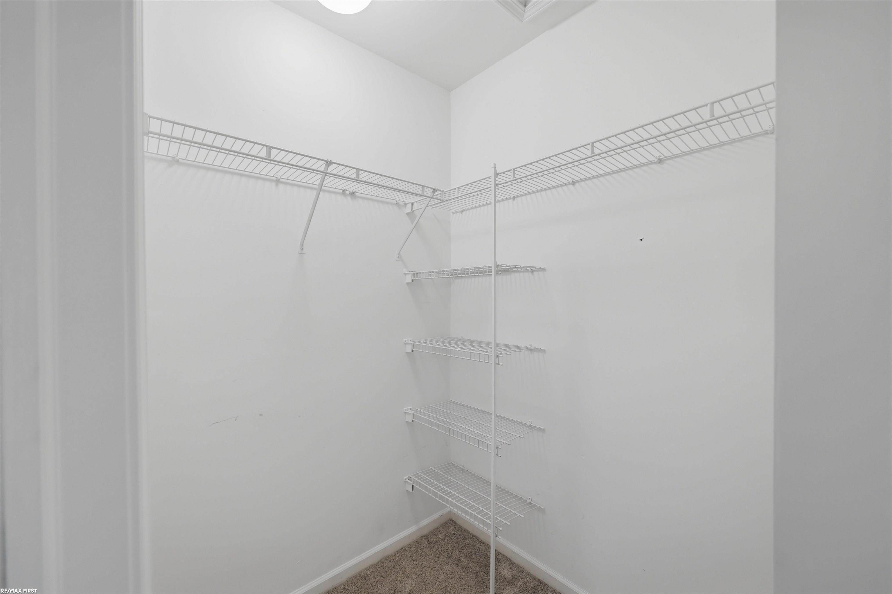 46201 Bentley Circle Property Photo 22