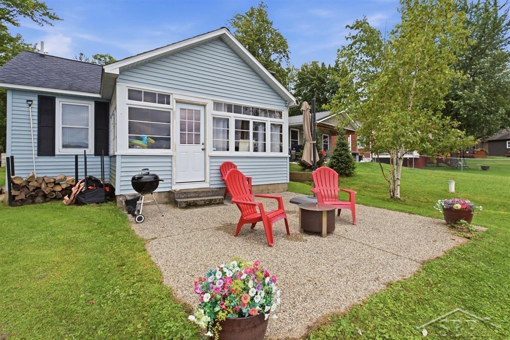 2909 Chippewa Trail Property Photo 1