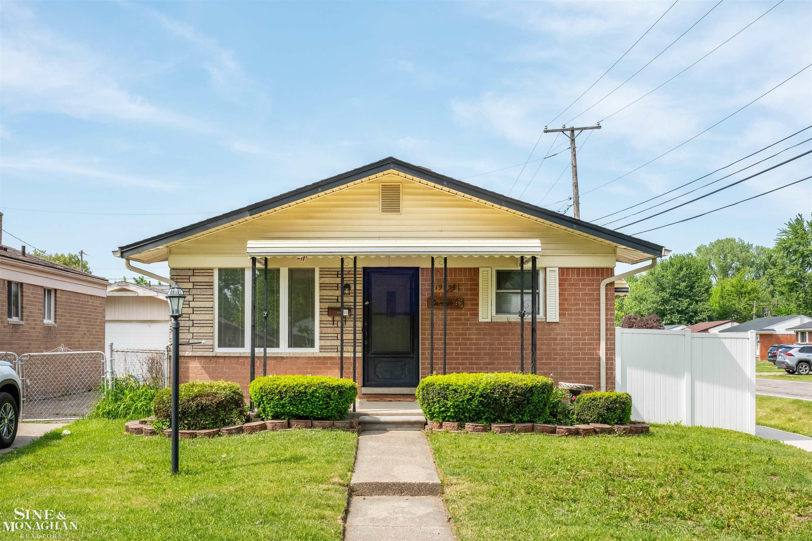 19655 Opal Street Property Photo 1