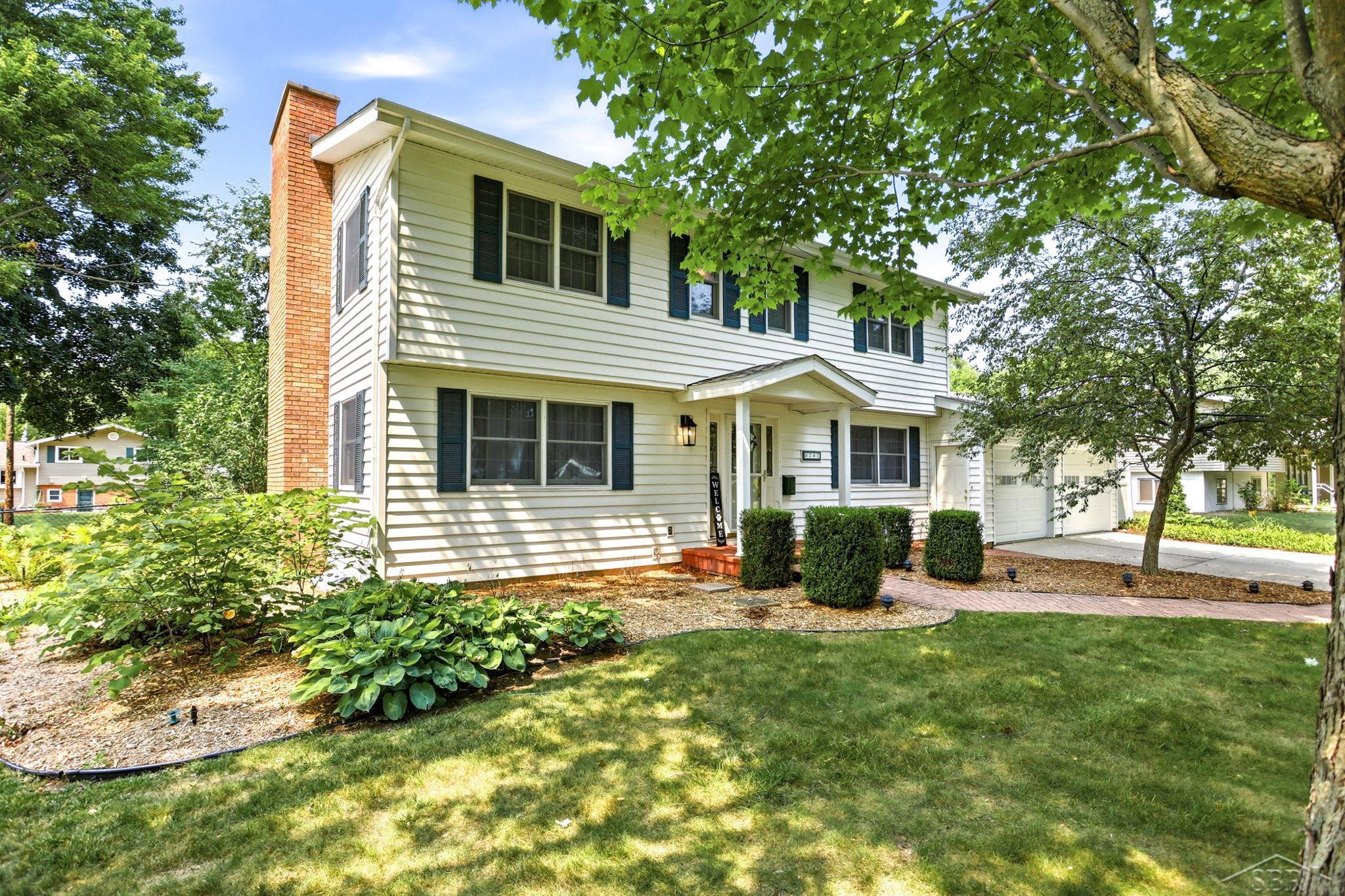 3707 Greenbrier Terrace Property Photo 1