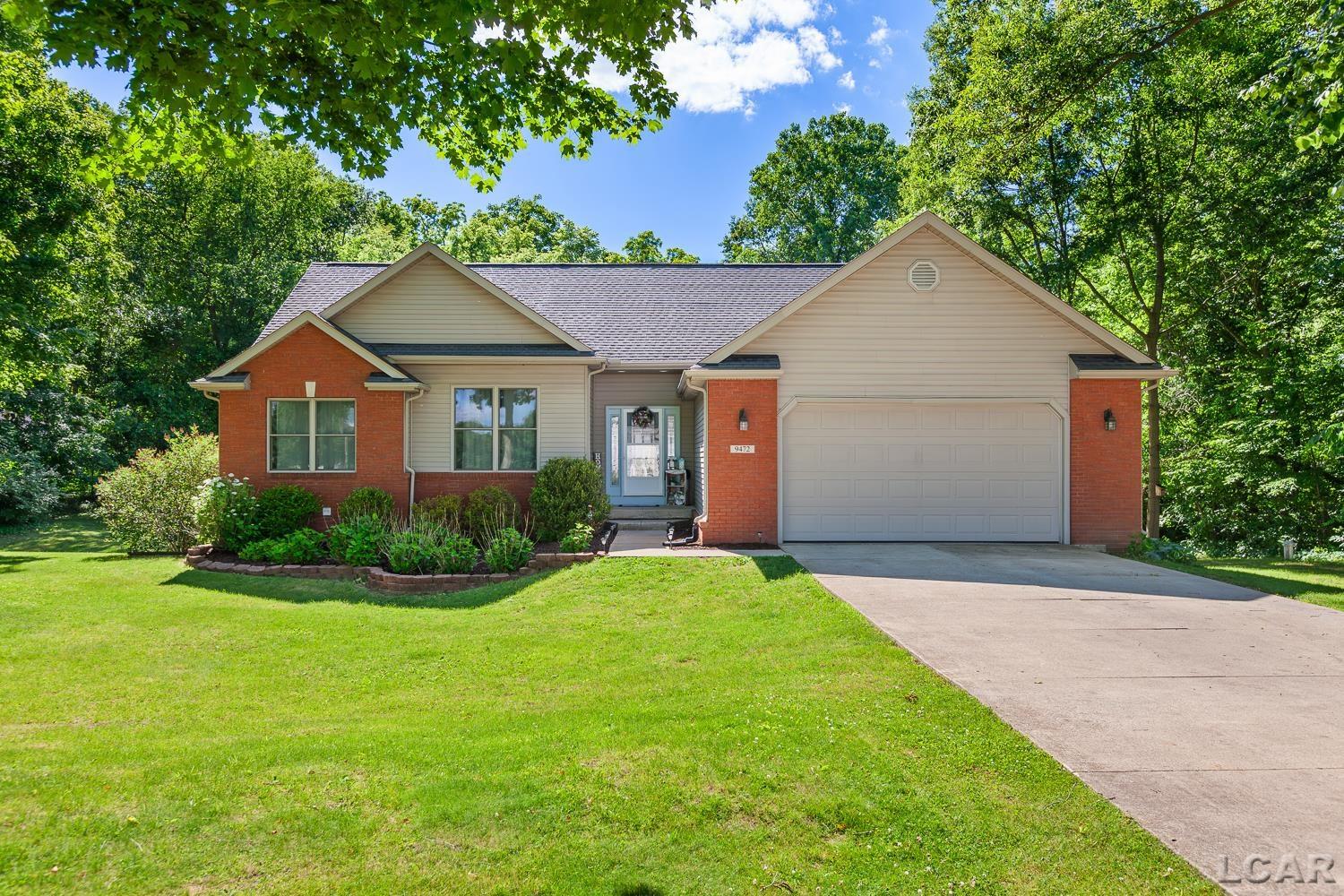 9472 Walnut Drive Property Photo 1