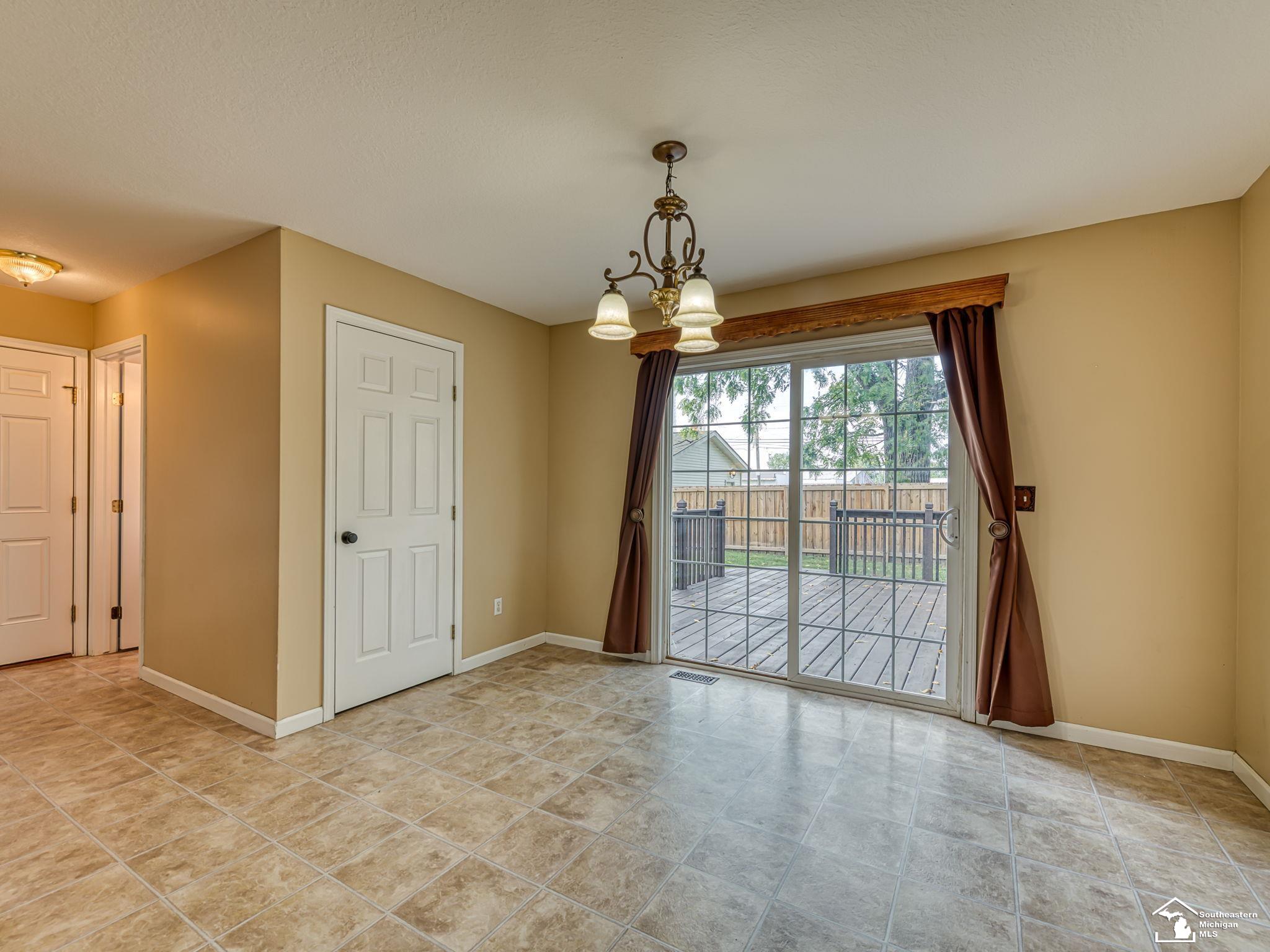834 Navarre Street Property Photo 18