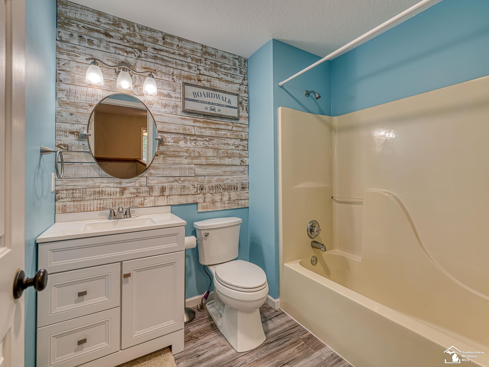 834 Navarre Street Property Photo 28