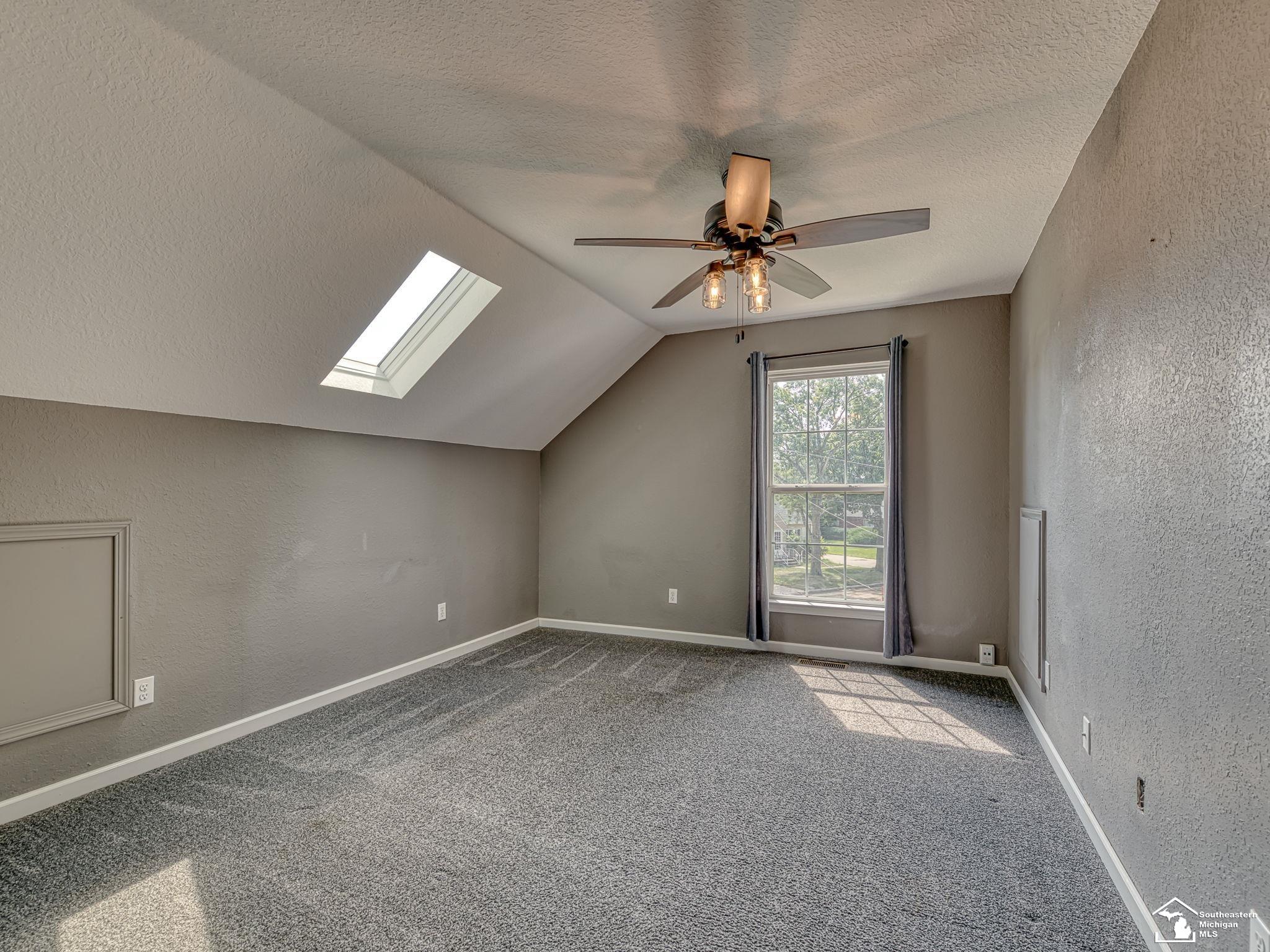 834 Navarre Street Property Photo 32