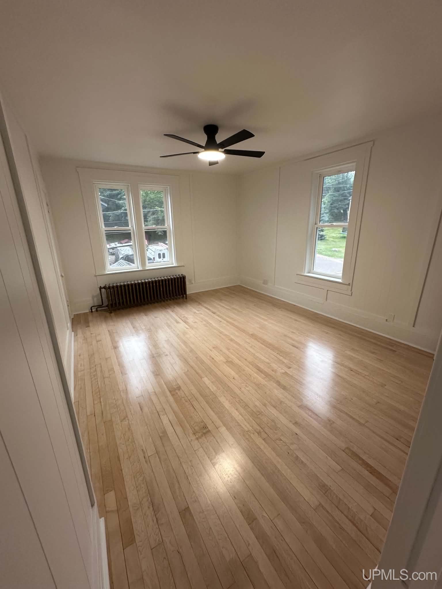 493 Jasper Street Property Photo 17