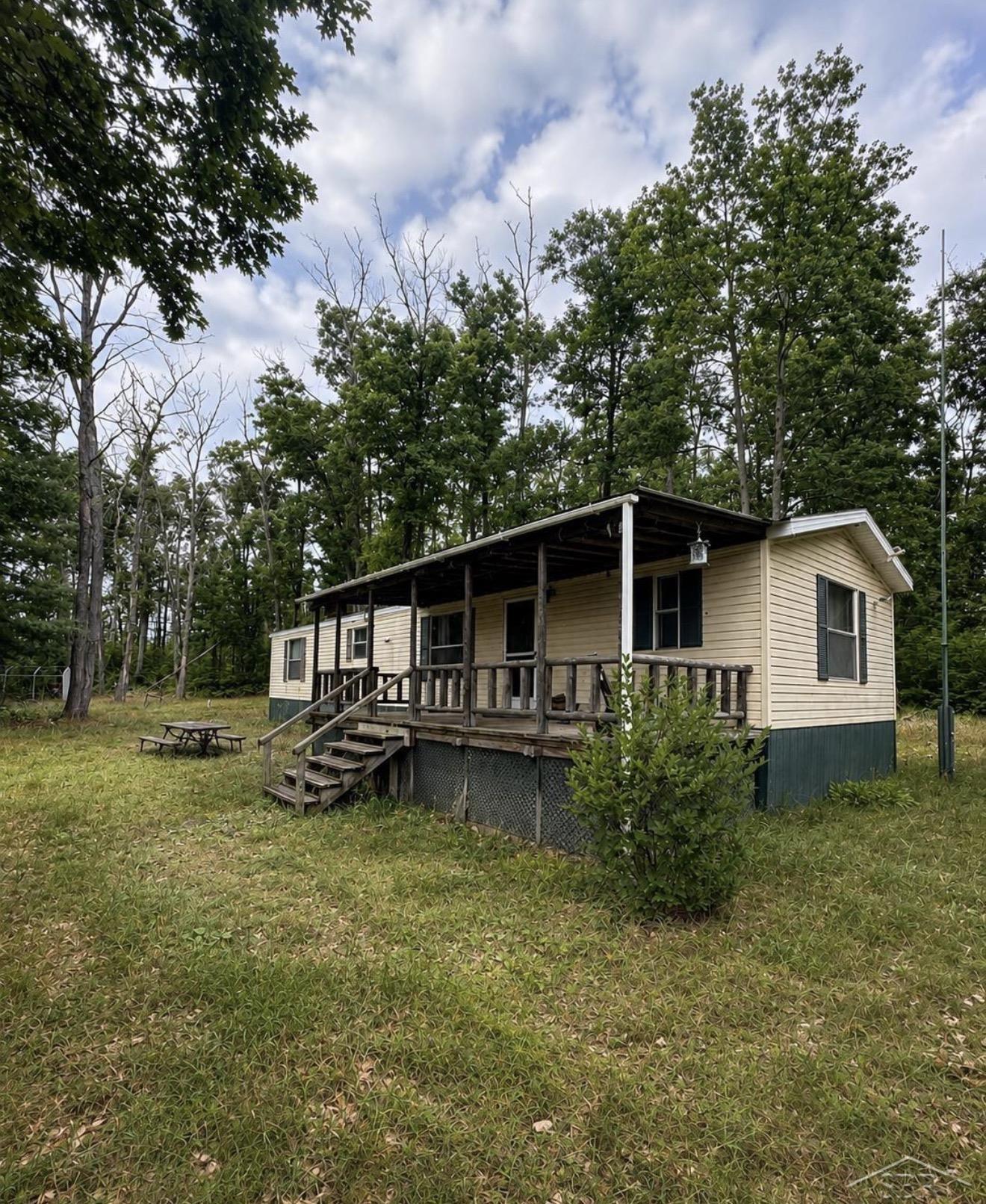 1385 Allard Acres Trail