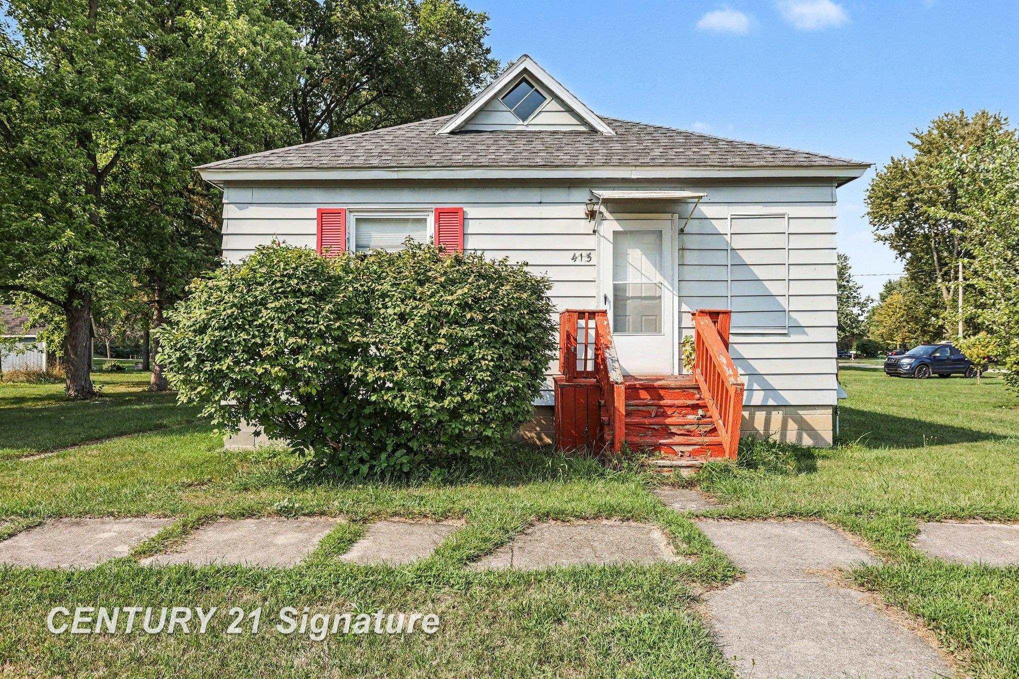 415 E Belle Avenue Property Photo 1
