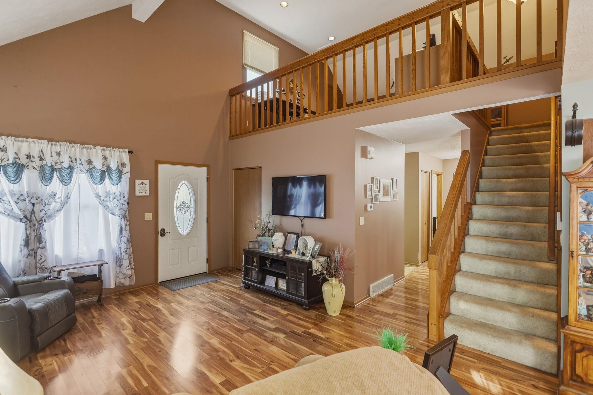 8 Cambridge Park Property Photo 7