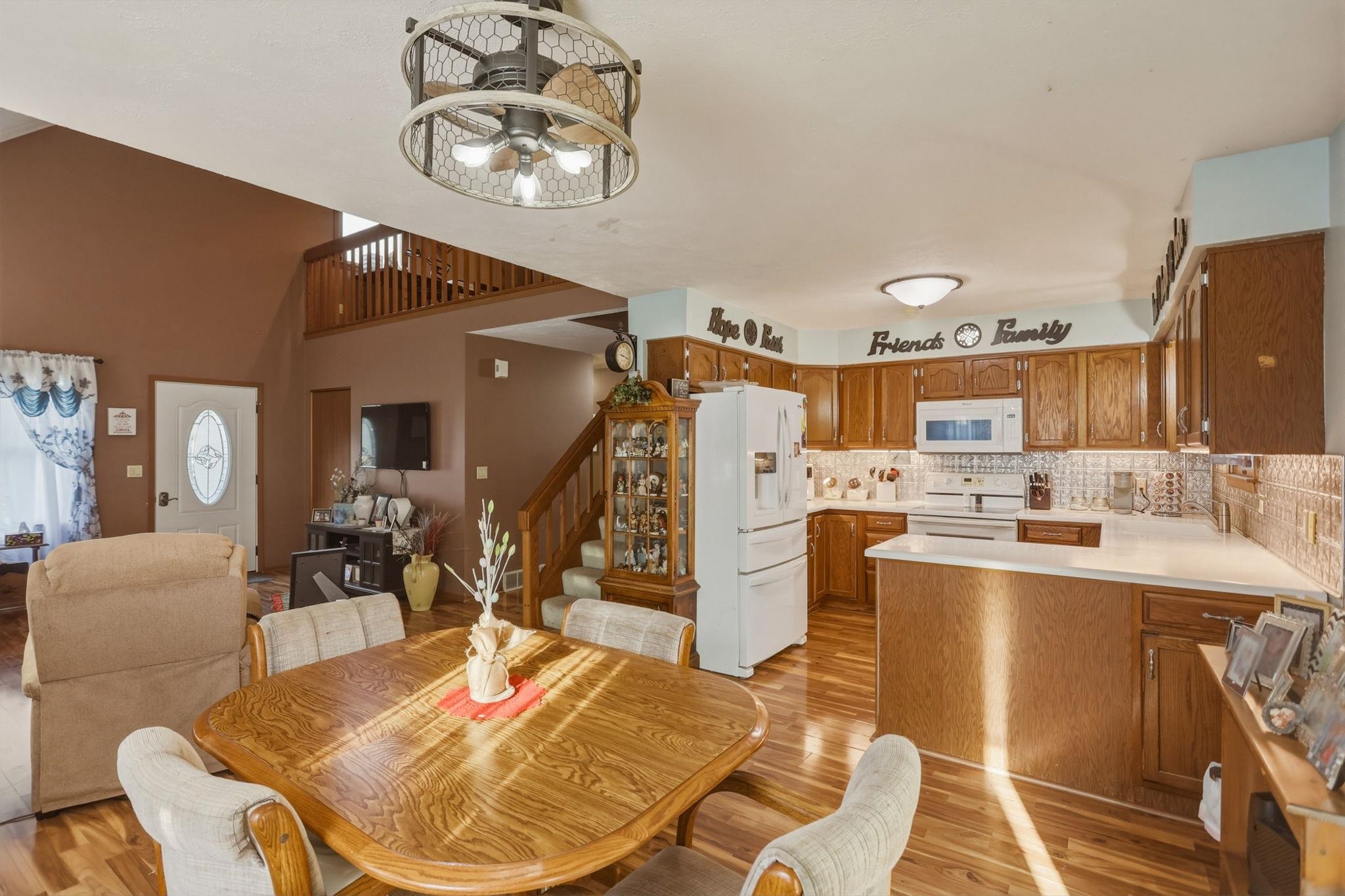 8 Cambridge Park Property Photo 11