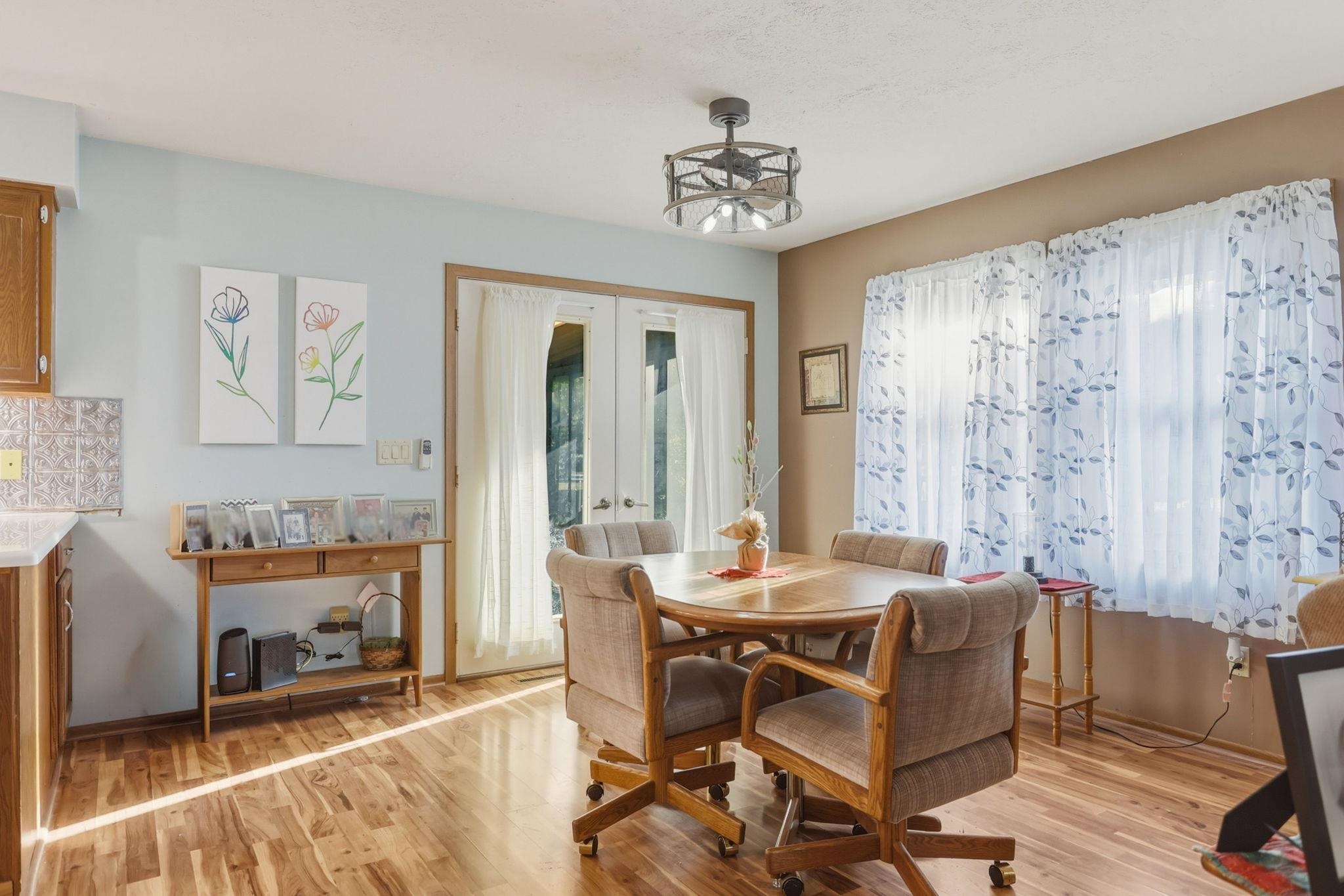 8 Cambridge Park Property Photo 18