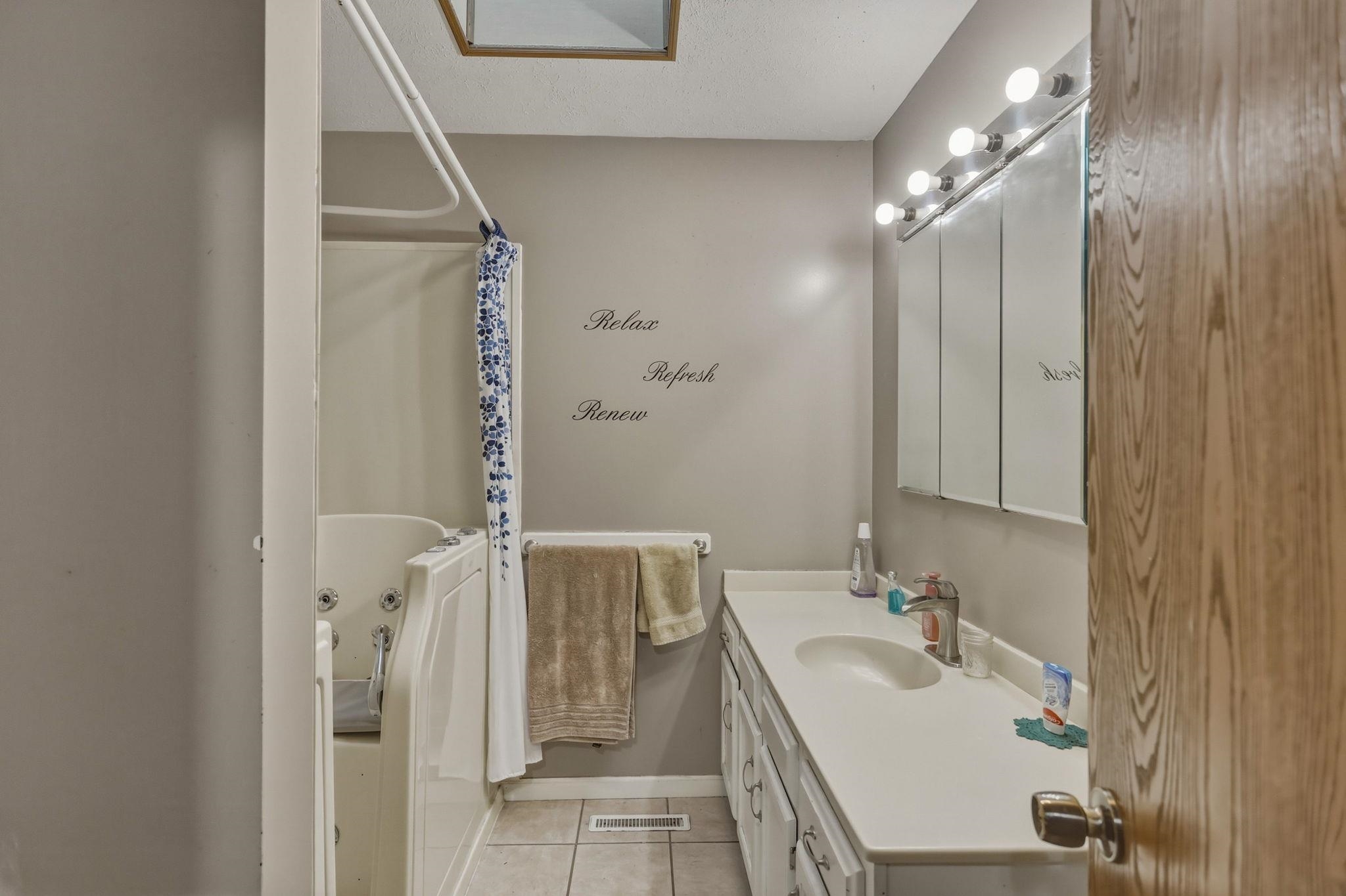 8 Cambridge Park Property Photo 25