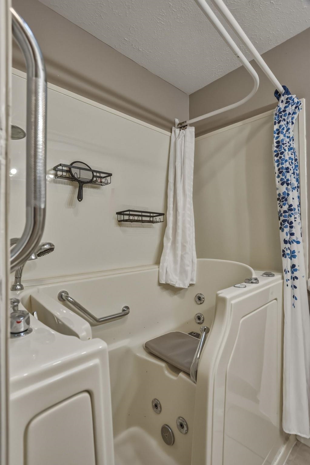 8 Cambridge Park Property Photo 26