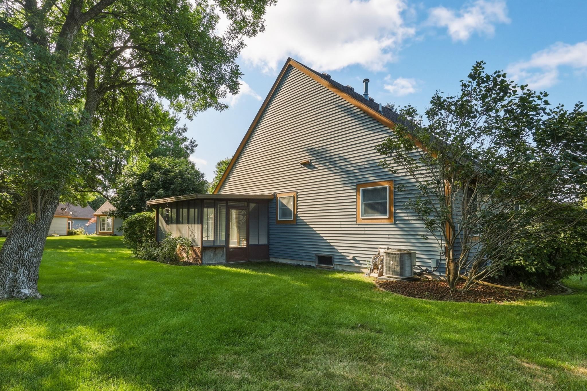 8 Cambridge Park Property Photo 40
