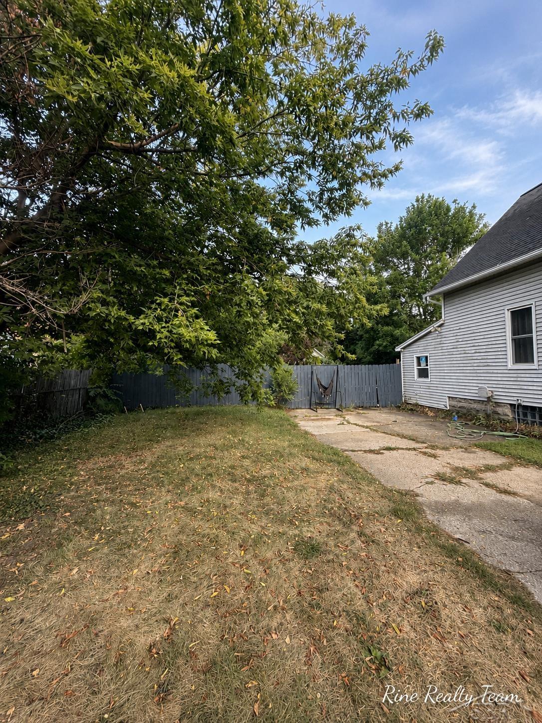 709 S Jackson Street Property Photo 7