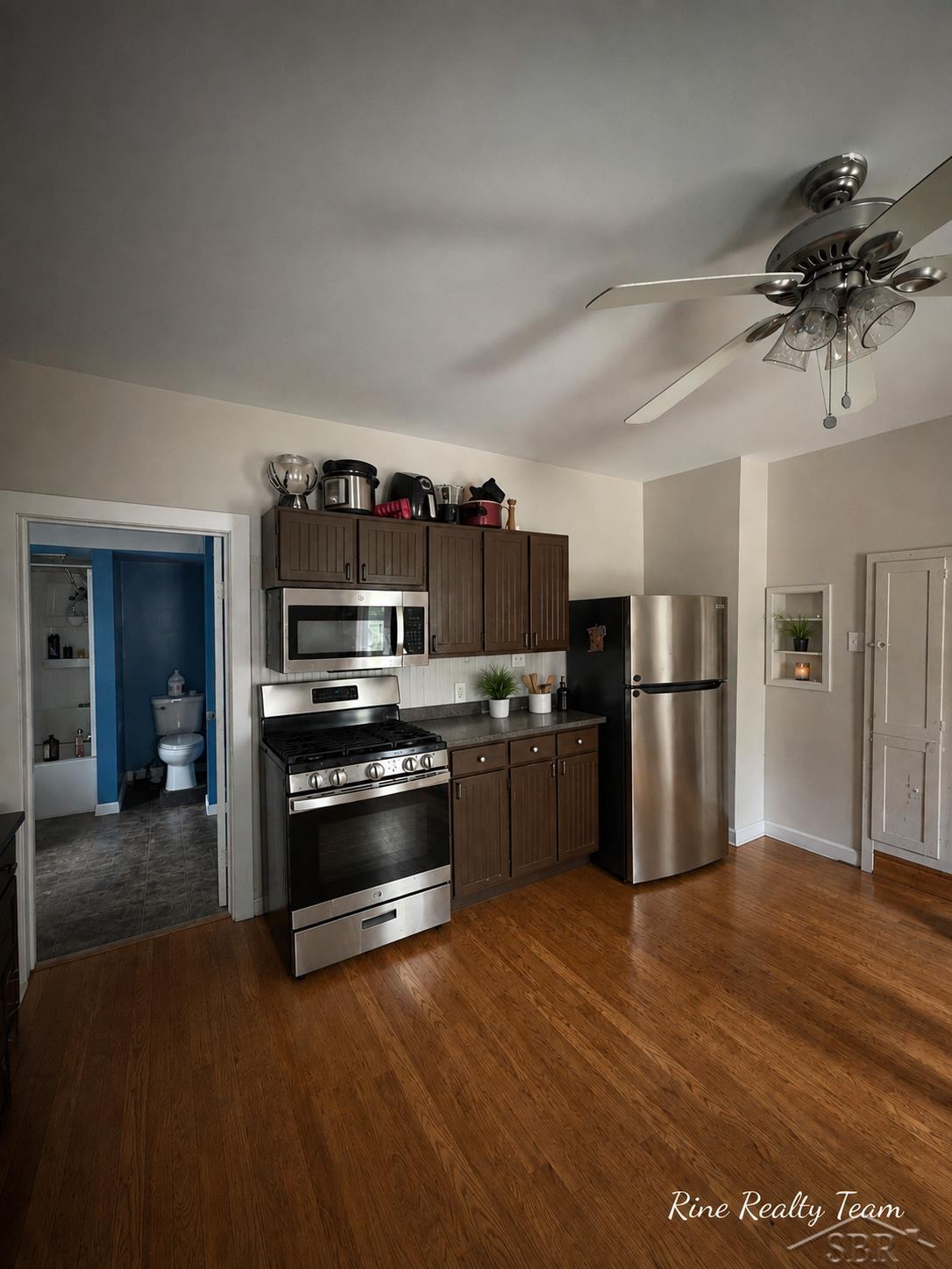 709 S Jackson Street Property Photo 12