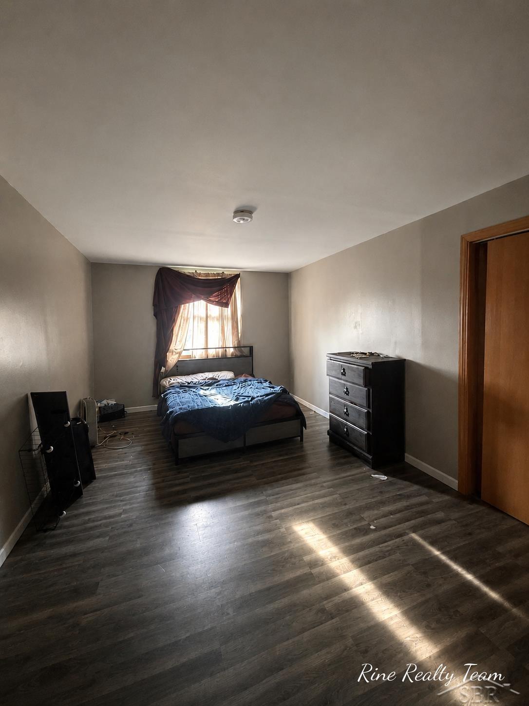 709 S Jackson Street Property Photo 18