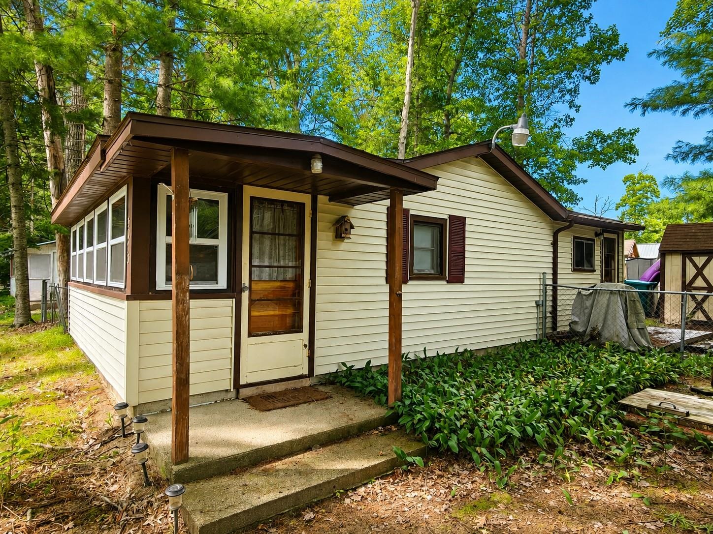 5073 E Cranberry Lake Road Property Photo 2