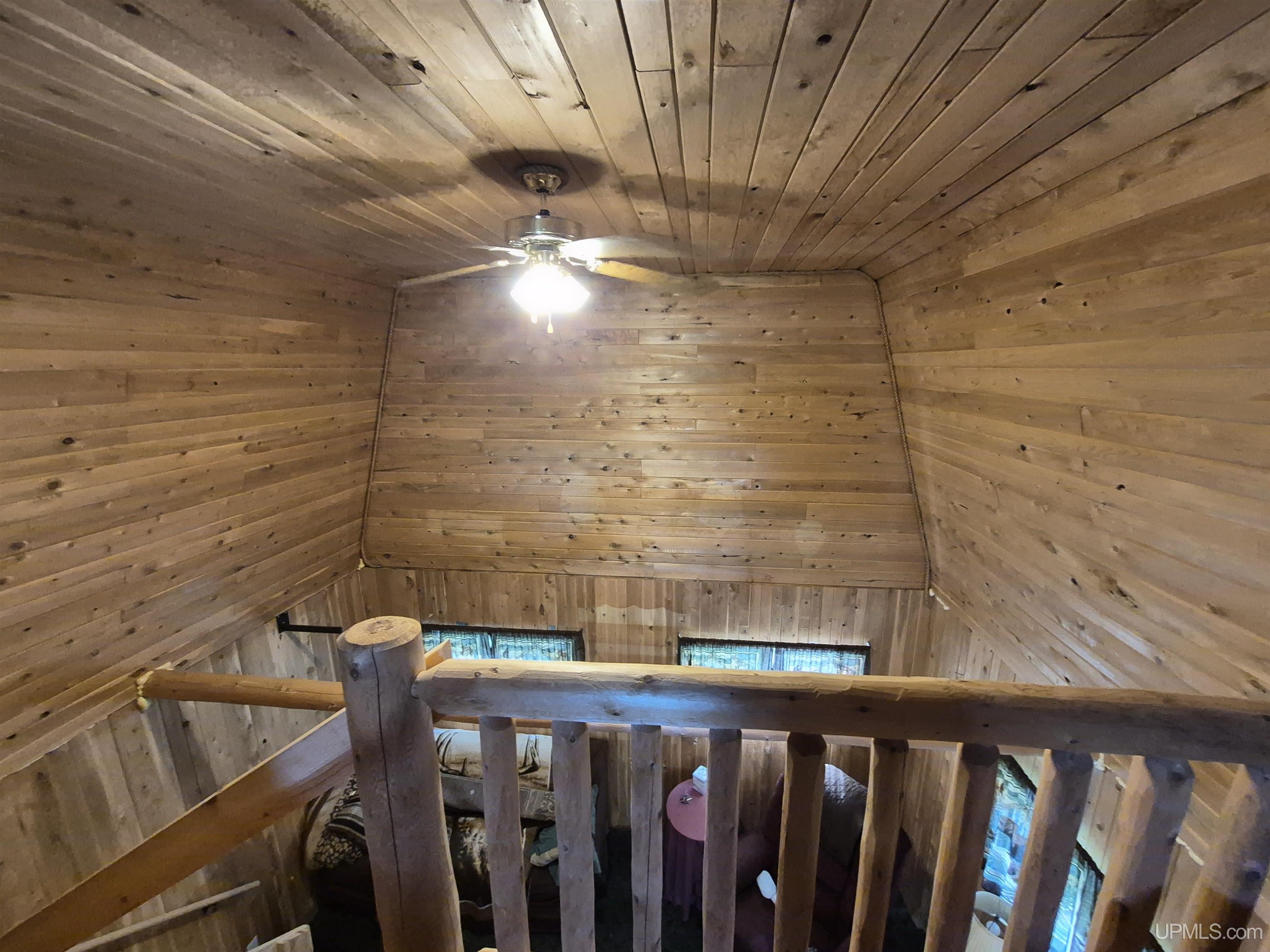 1746 Sz Road Property Photo 33