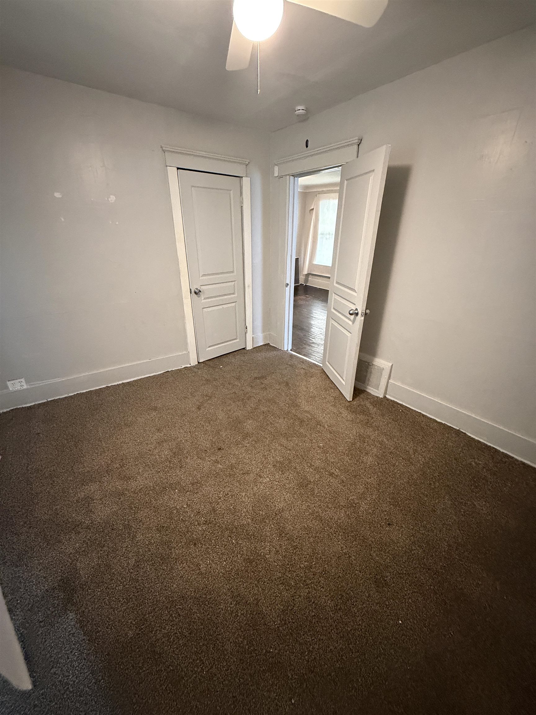 928 Huron Street Property Photo 8