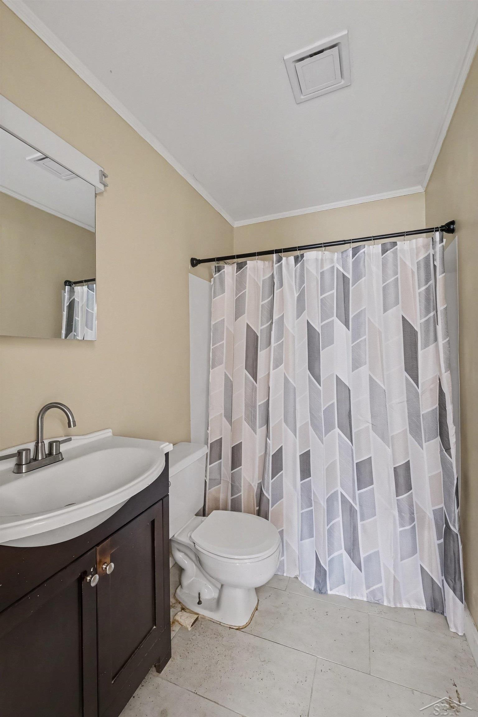 3001 Montana Avenue Property Photo 12