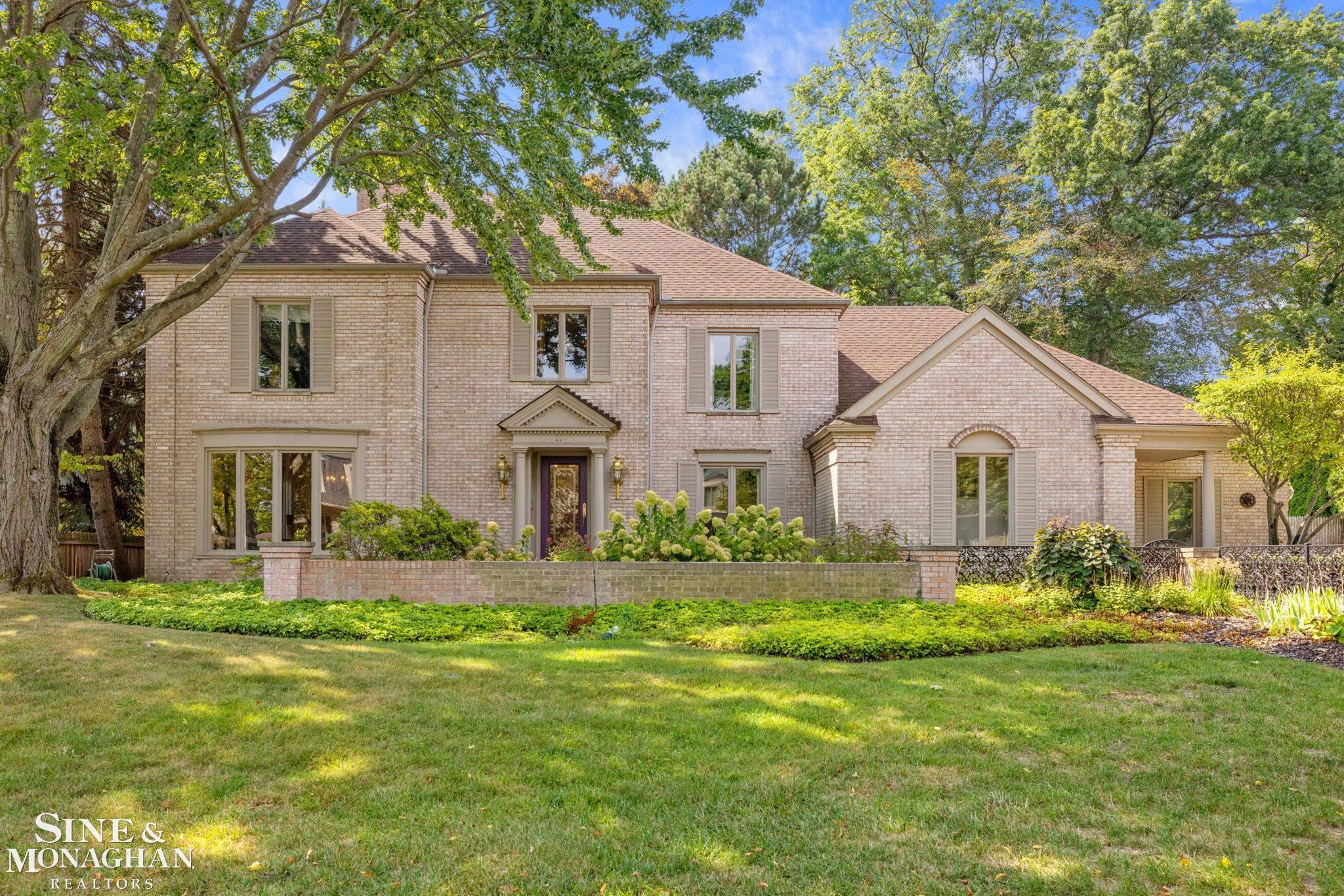17 Belle Meade Street Property Photo 1
