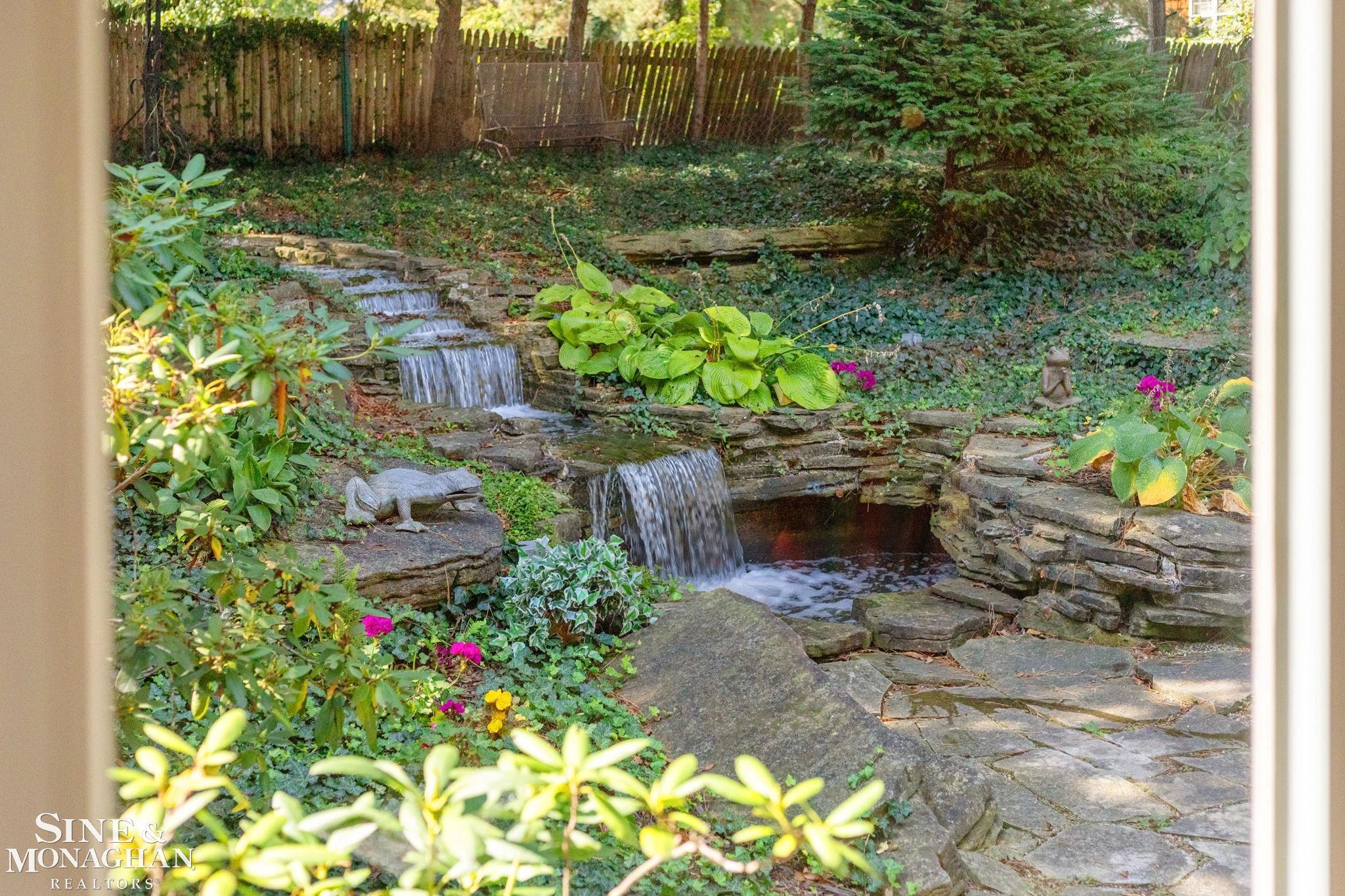 17 Belle Meade Street Property Photo 32