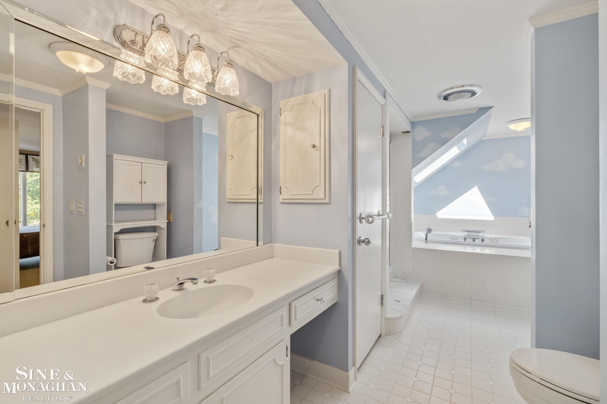 17 Belle Meade Street Property Photo 44