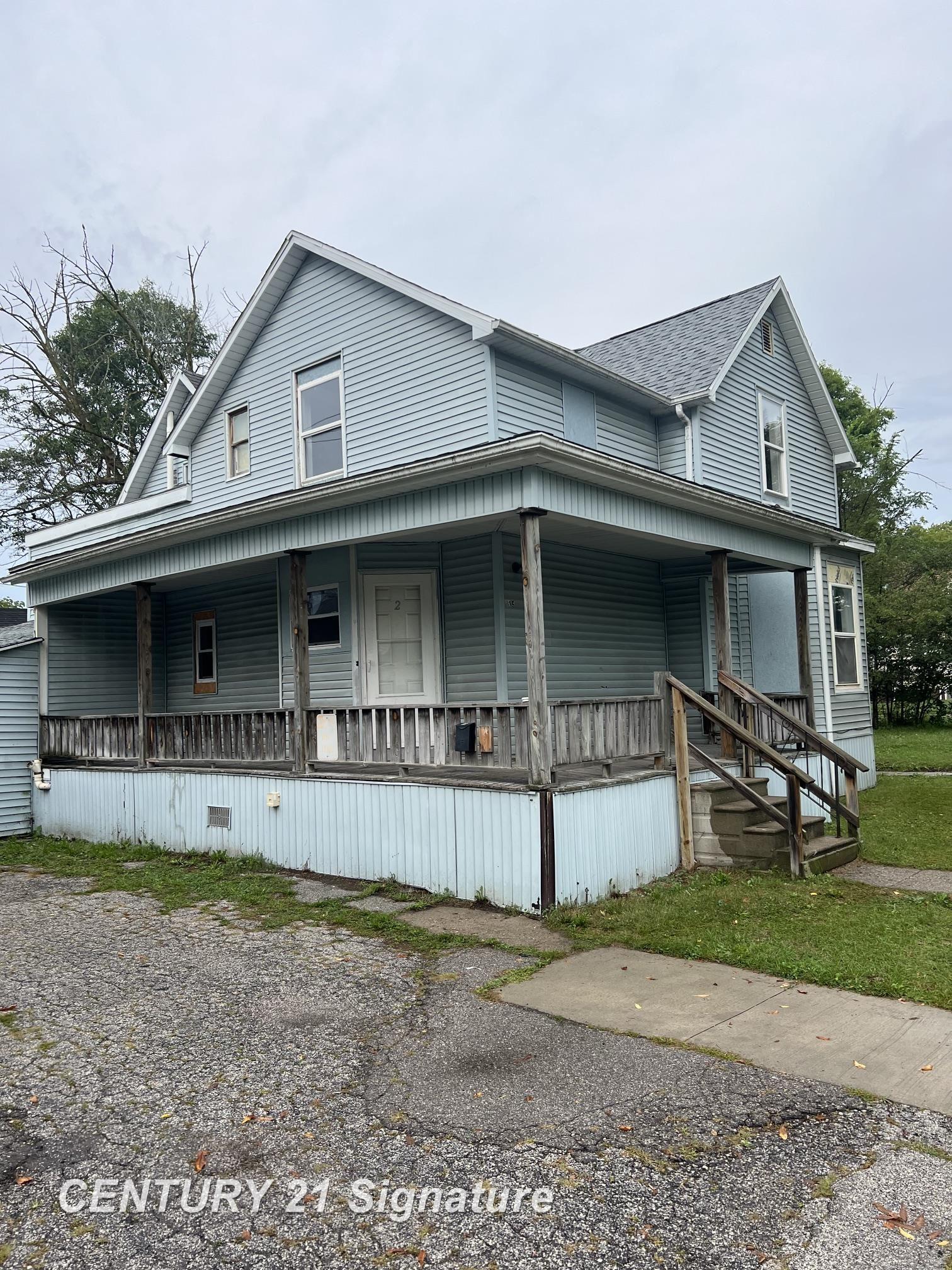 815 Mackinaw Street Property Photo 1
