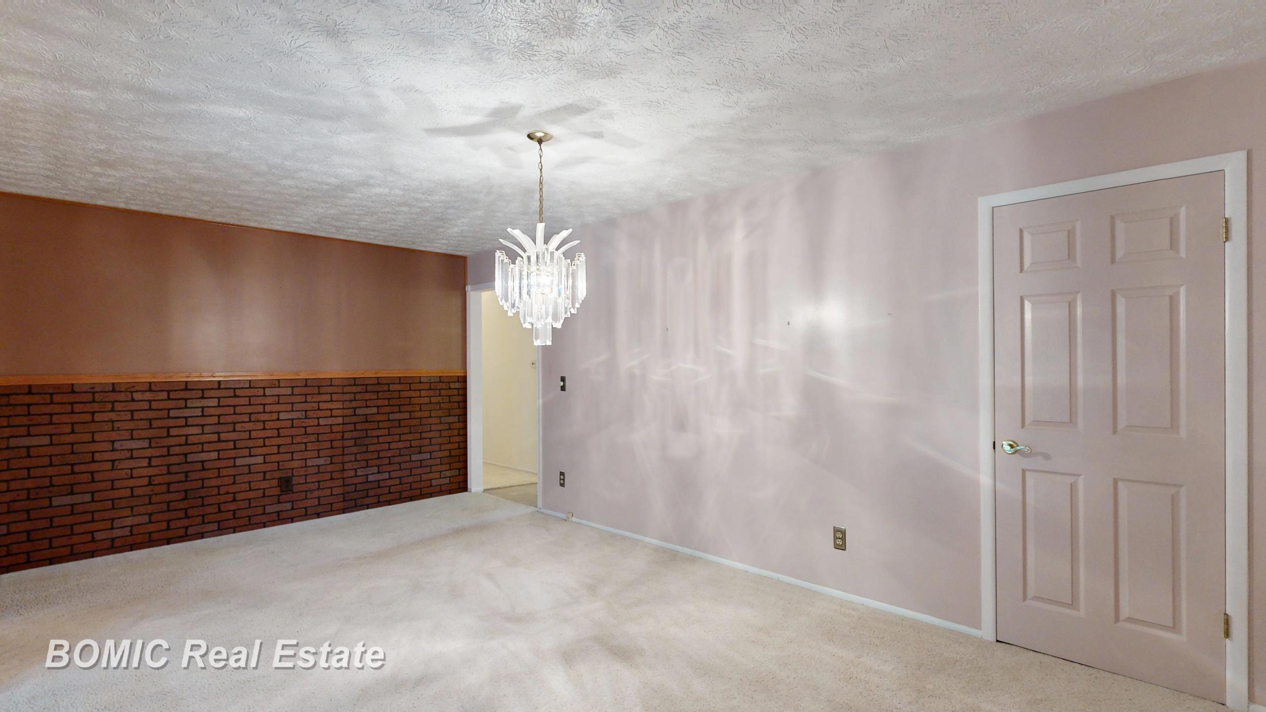 9300 Canada Road Property Photo 8
