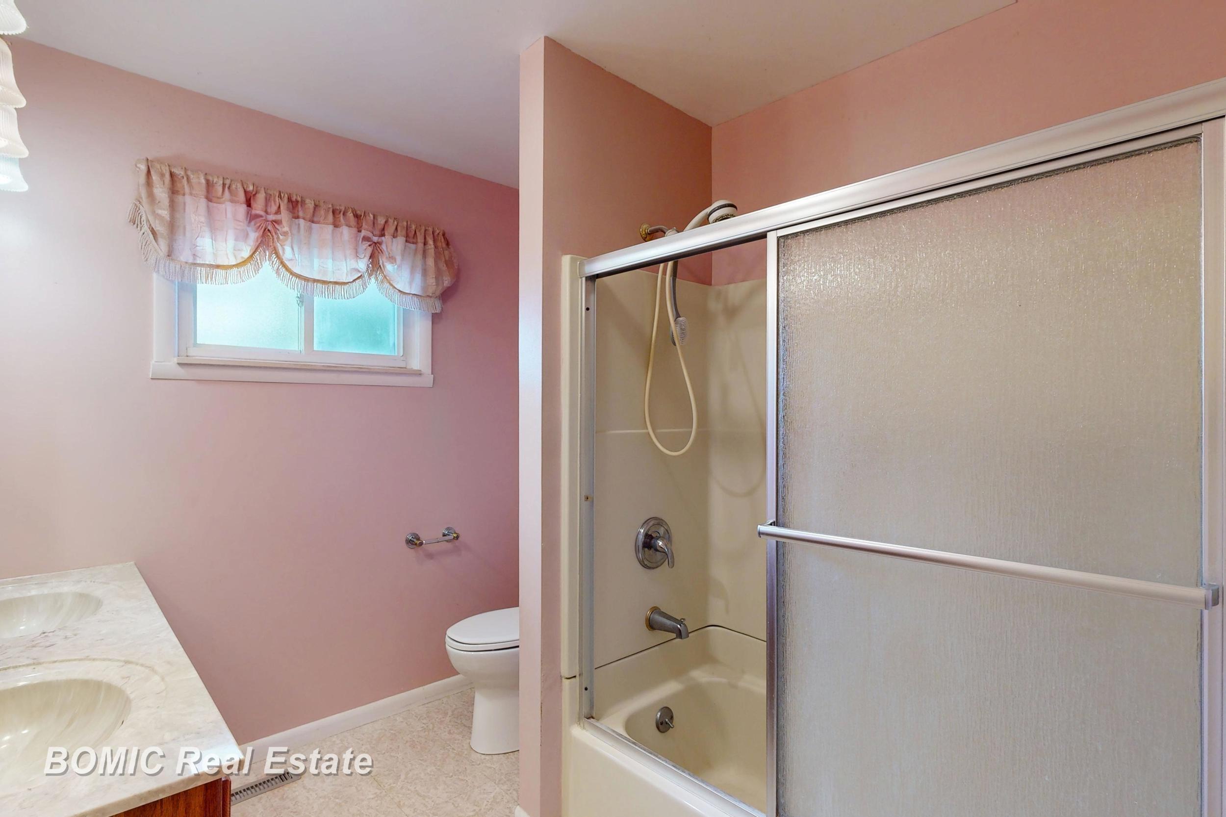 9300 Canada Road Property Photo 18