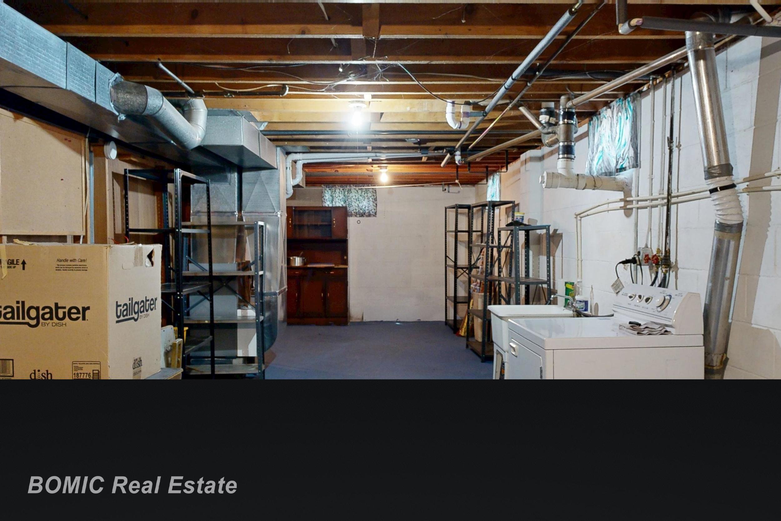 9300 Canada Road Property Photo 23
