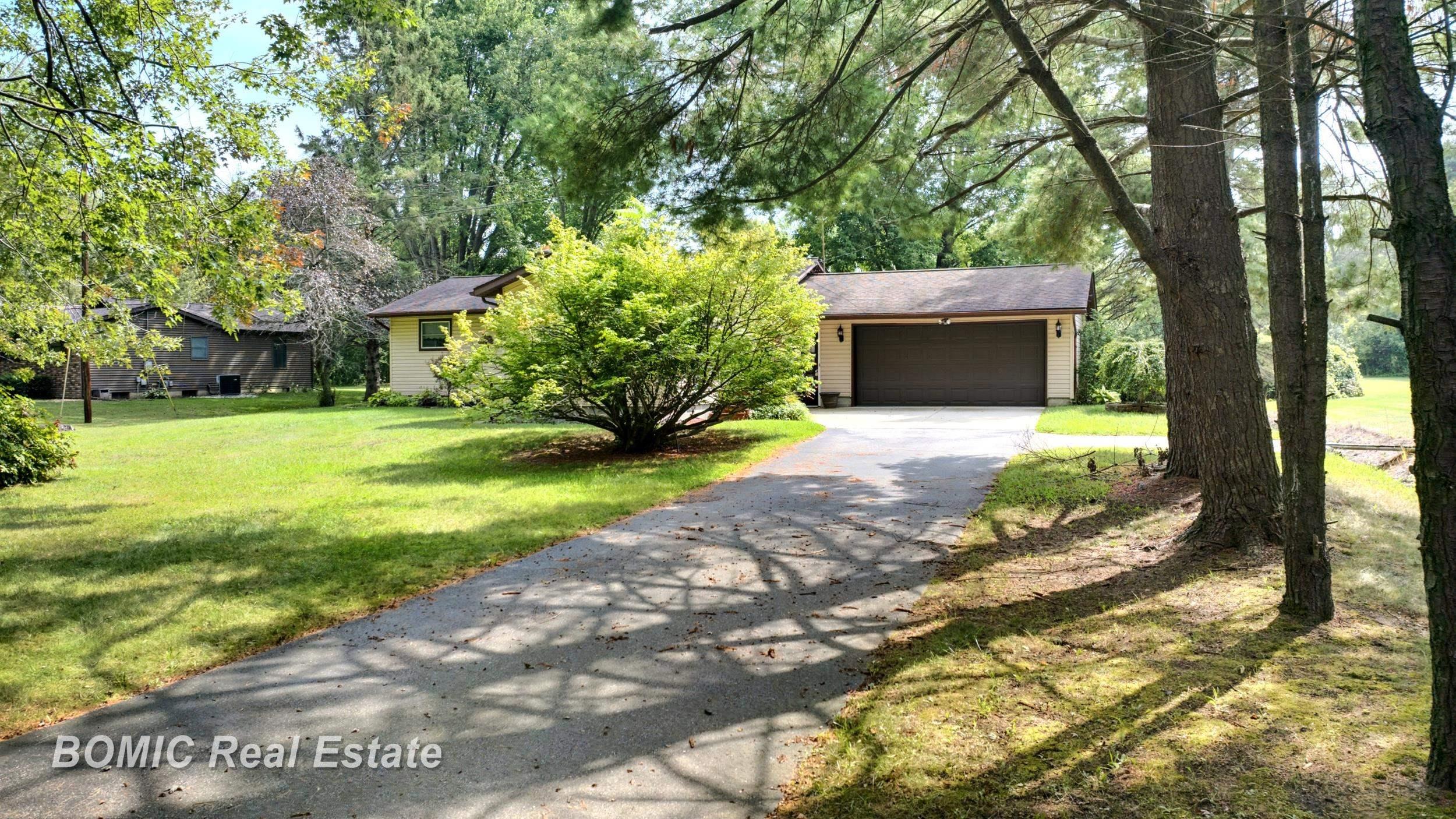 9300 Canada Road Property Photo 26