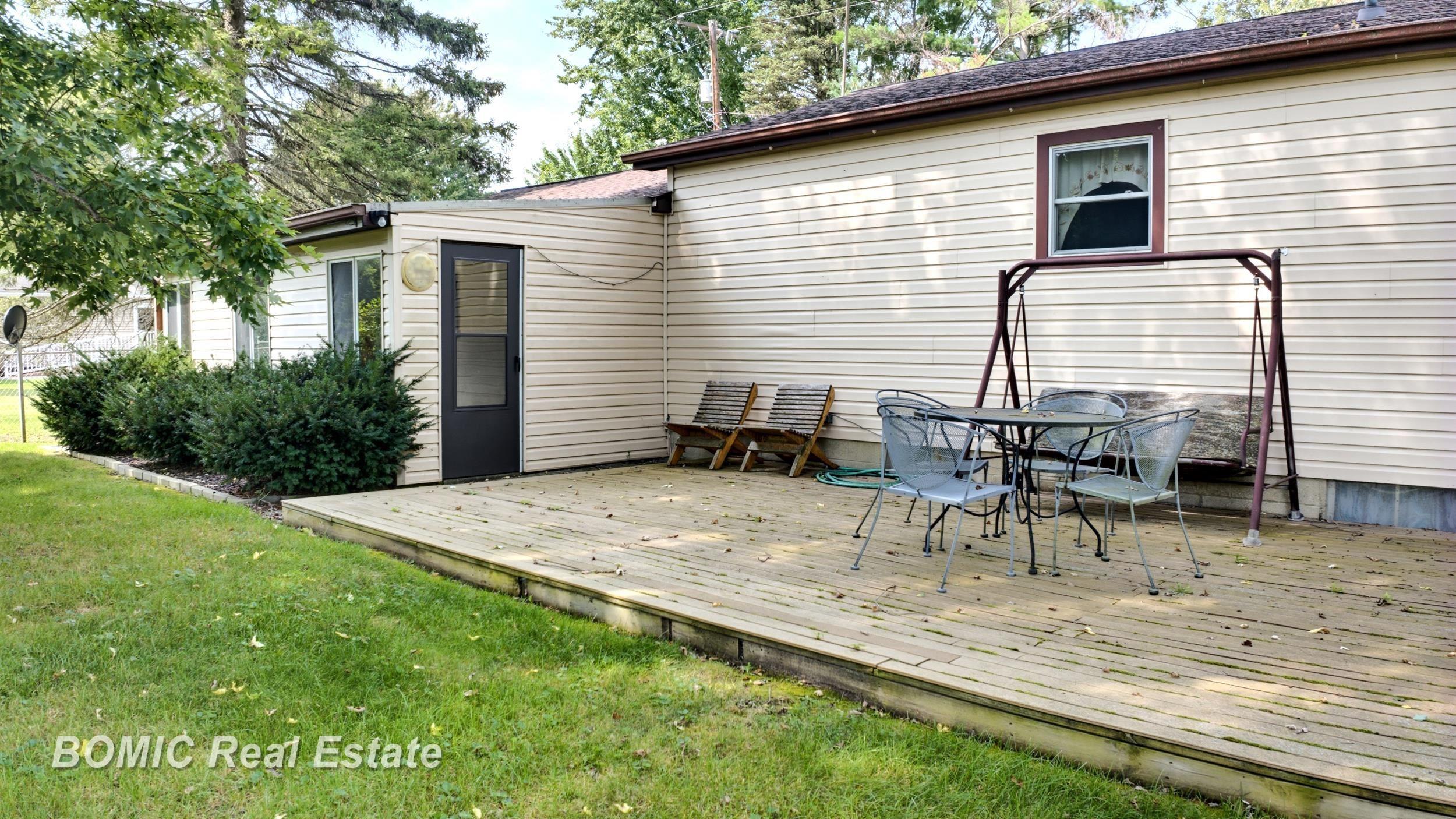 9300 Canada Road Property Photo 28