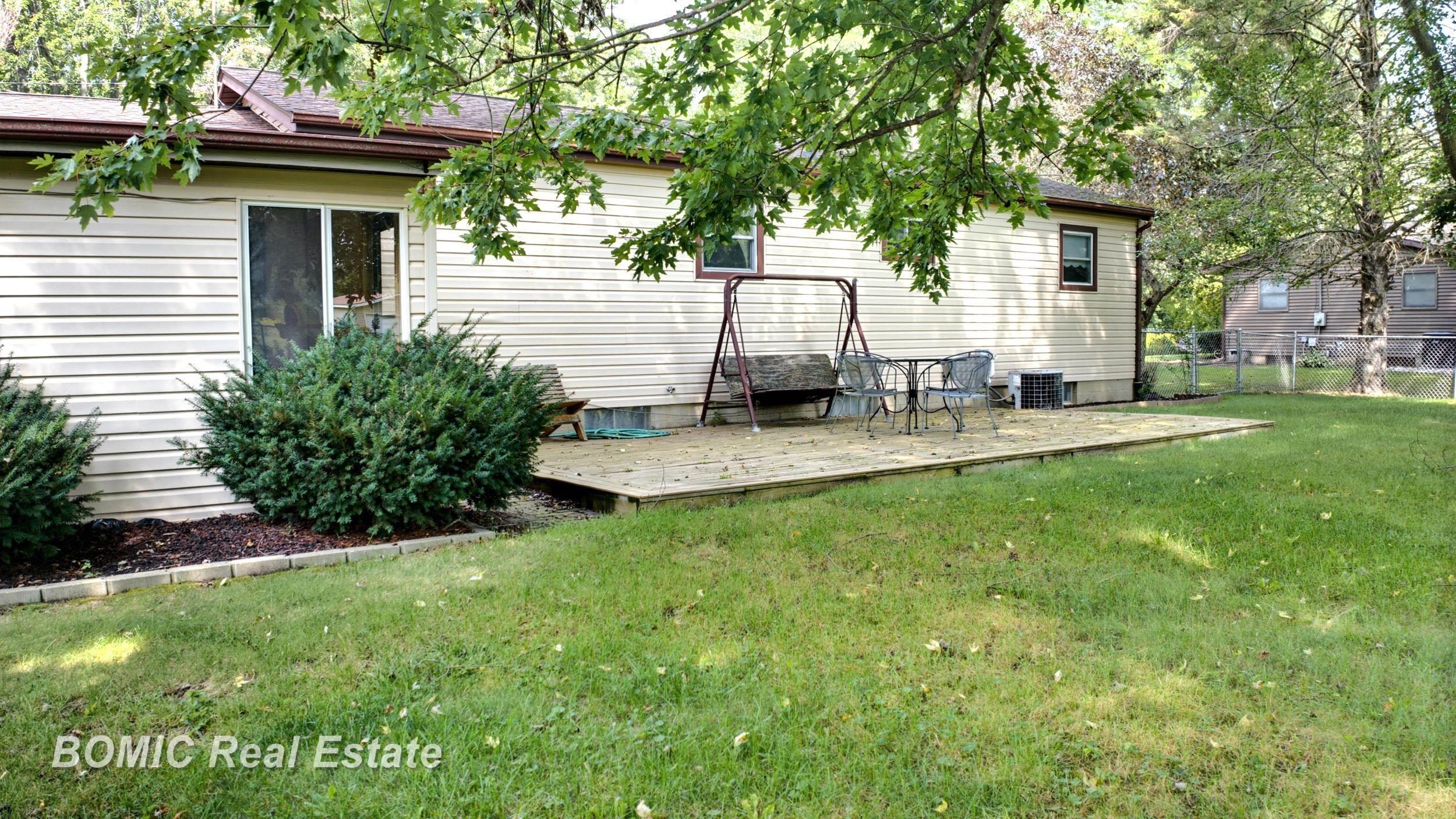 9300 Canada Road Property Photo 30