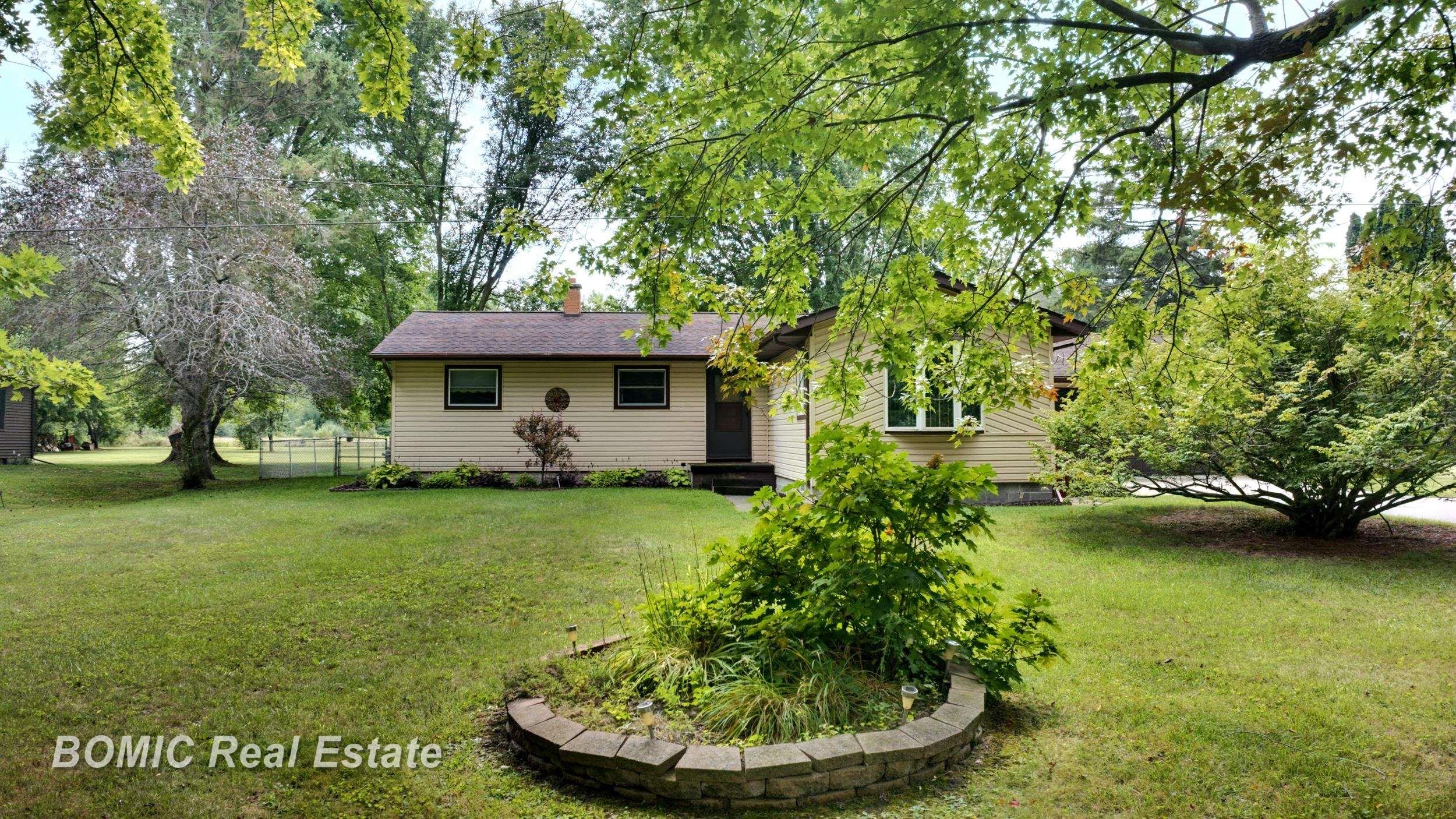 9300 Canada Road Property Photo 31