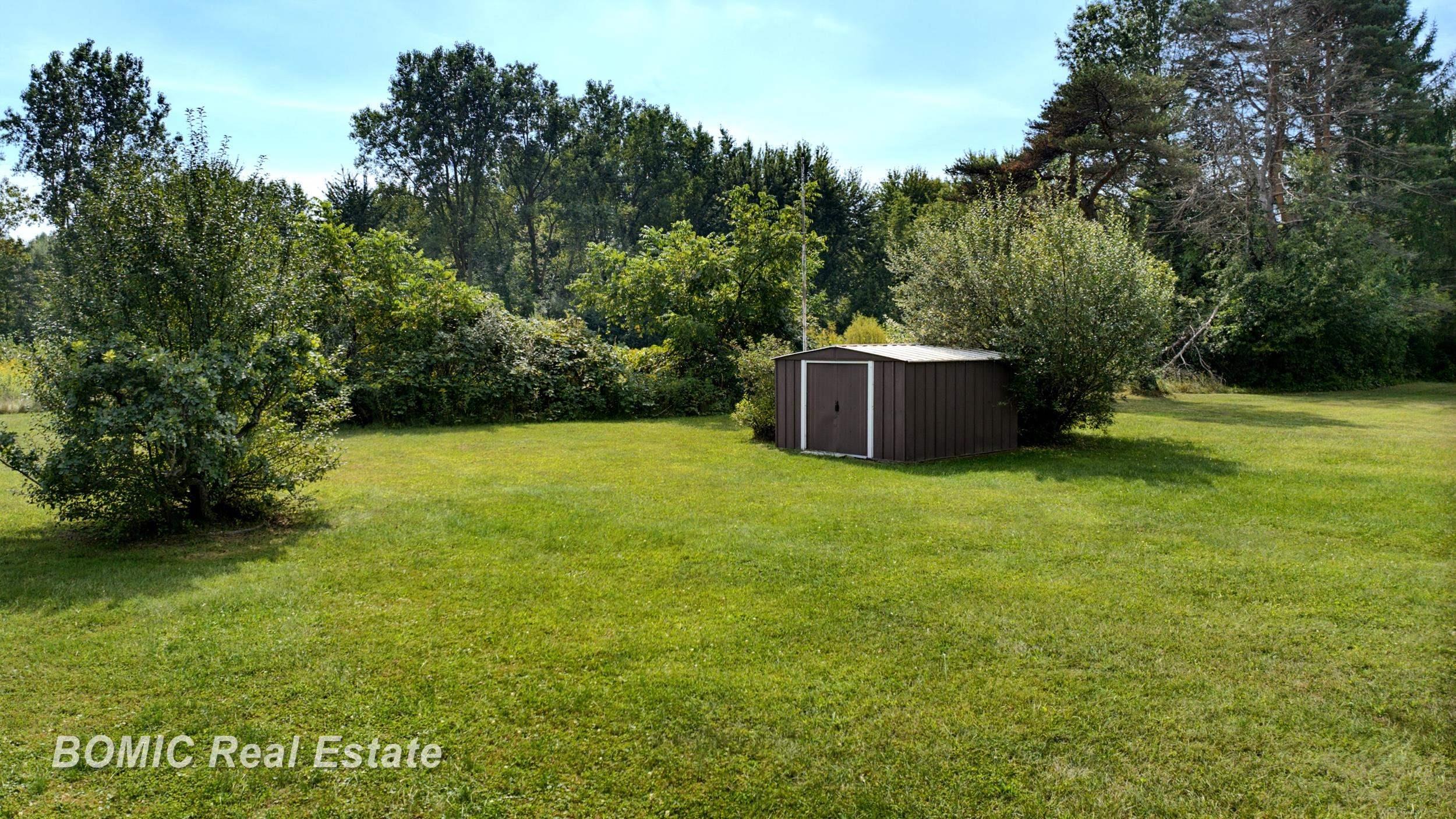 9300 Canada Road Property Photo 34