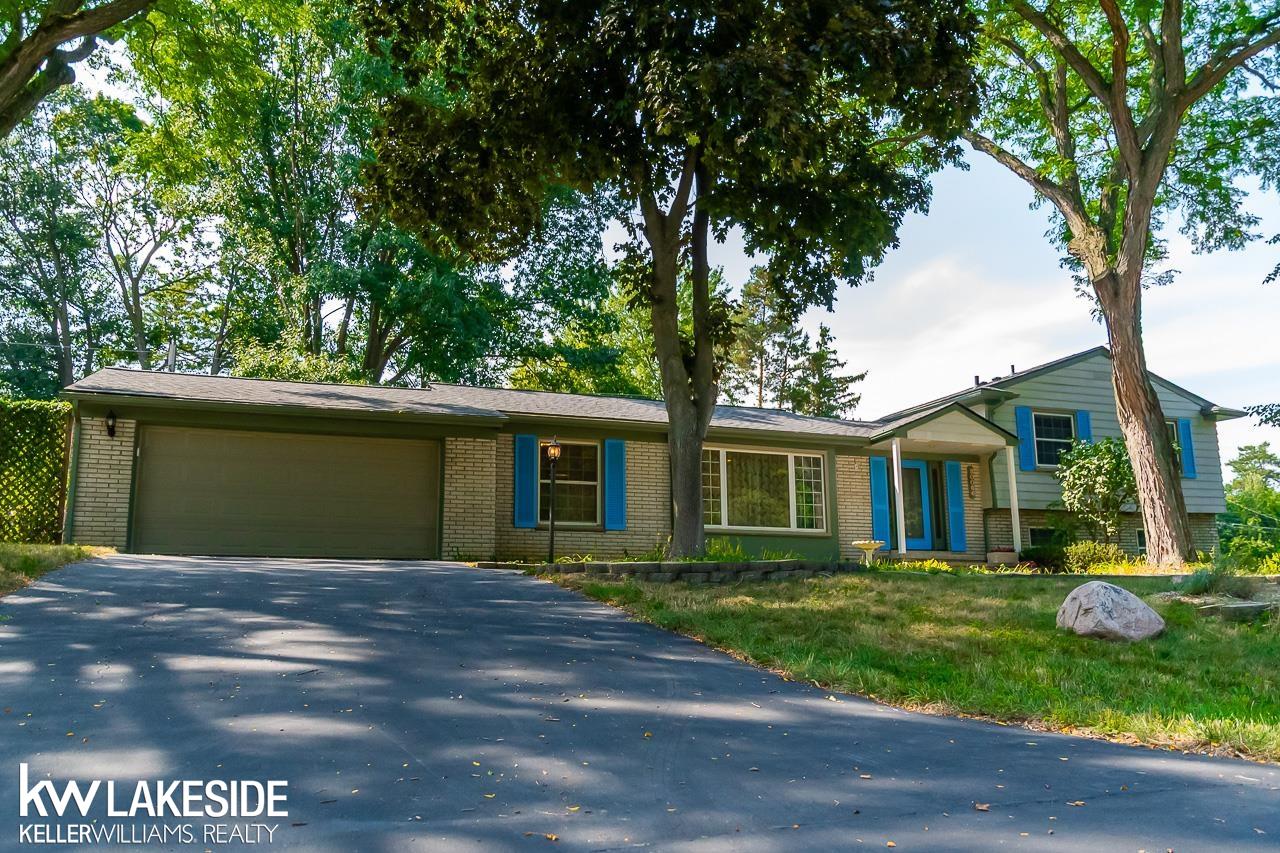 30066 Woodbrook Street Property Photo 1