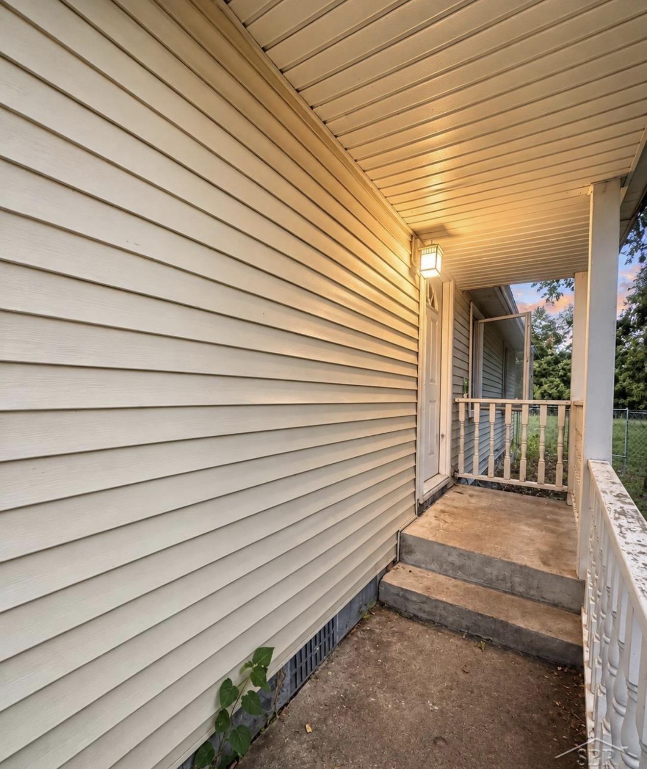 1480 Linden Street Property Photo 3